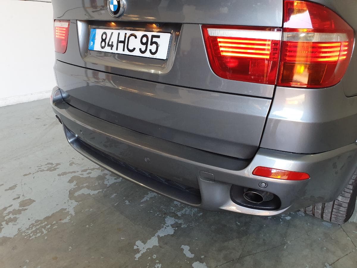 BMW X5 3.0 D · Ano 2007 — image 8