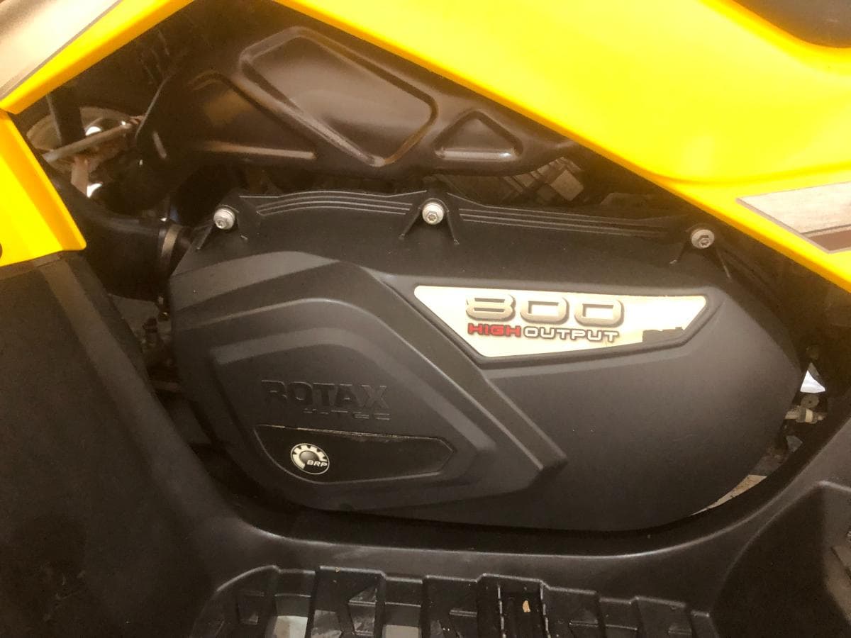 Bombardier Can-Am Outlander BRP 800 · Ano 2006 — image 17