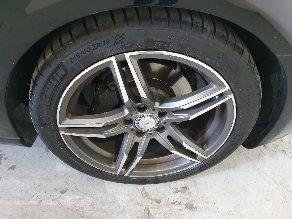 Mercedes-Benz CLS 320 3.0 CDI · Ano 2007 — image 36