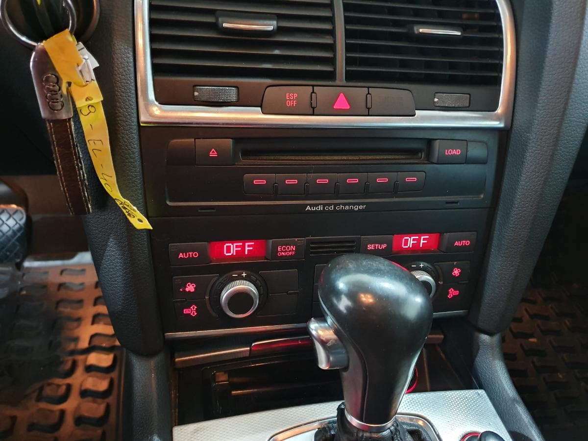 Audi Q7 3.0 TDI quattro · Ano 2007 — imagem 36
