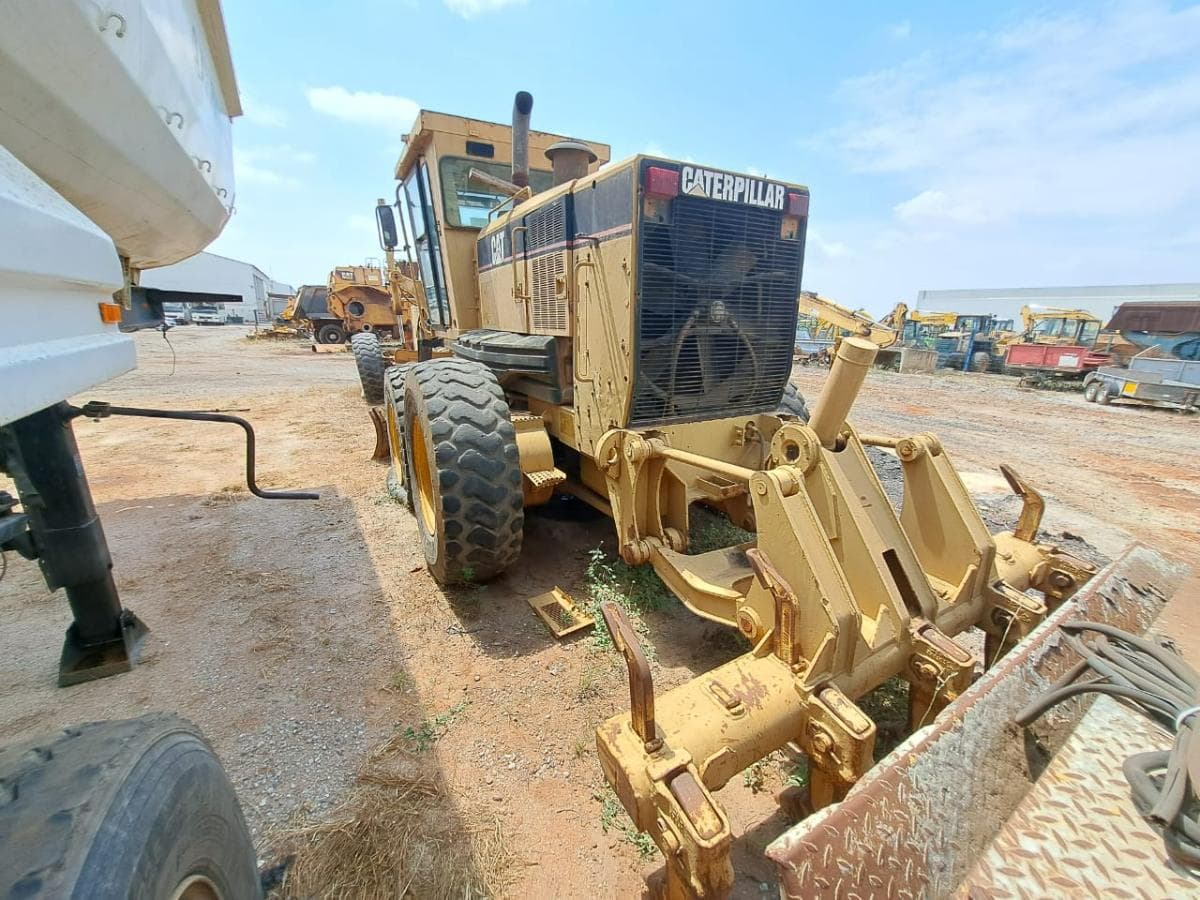 Motoniveladoras (20 T) CATERPILLAR 160 H — imagen 4
