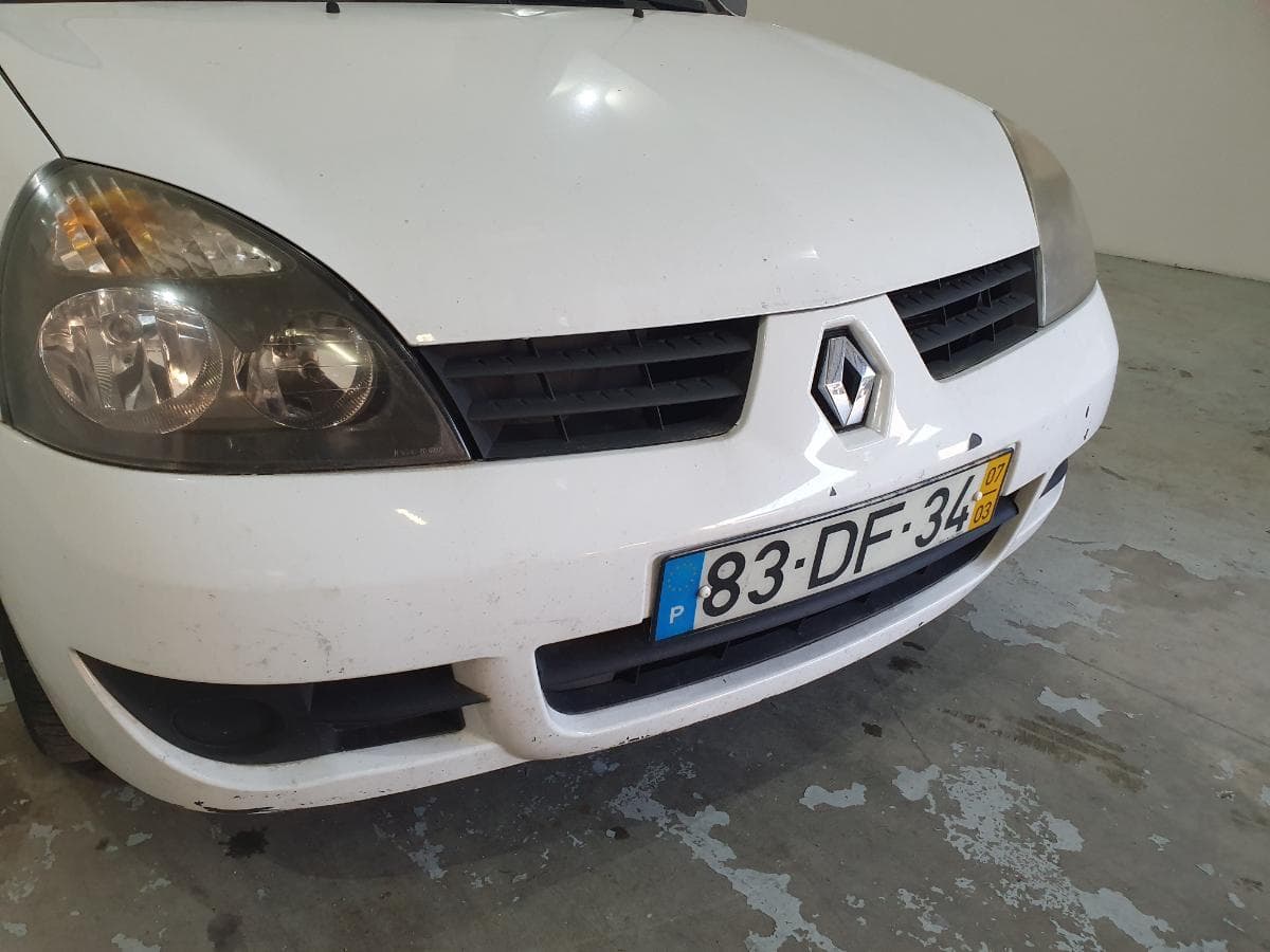 Renault Clio 1.5 DCI · Año 2007 — imagen 3
