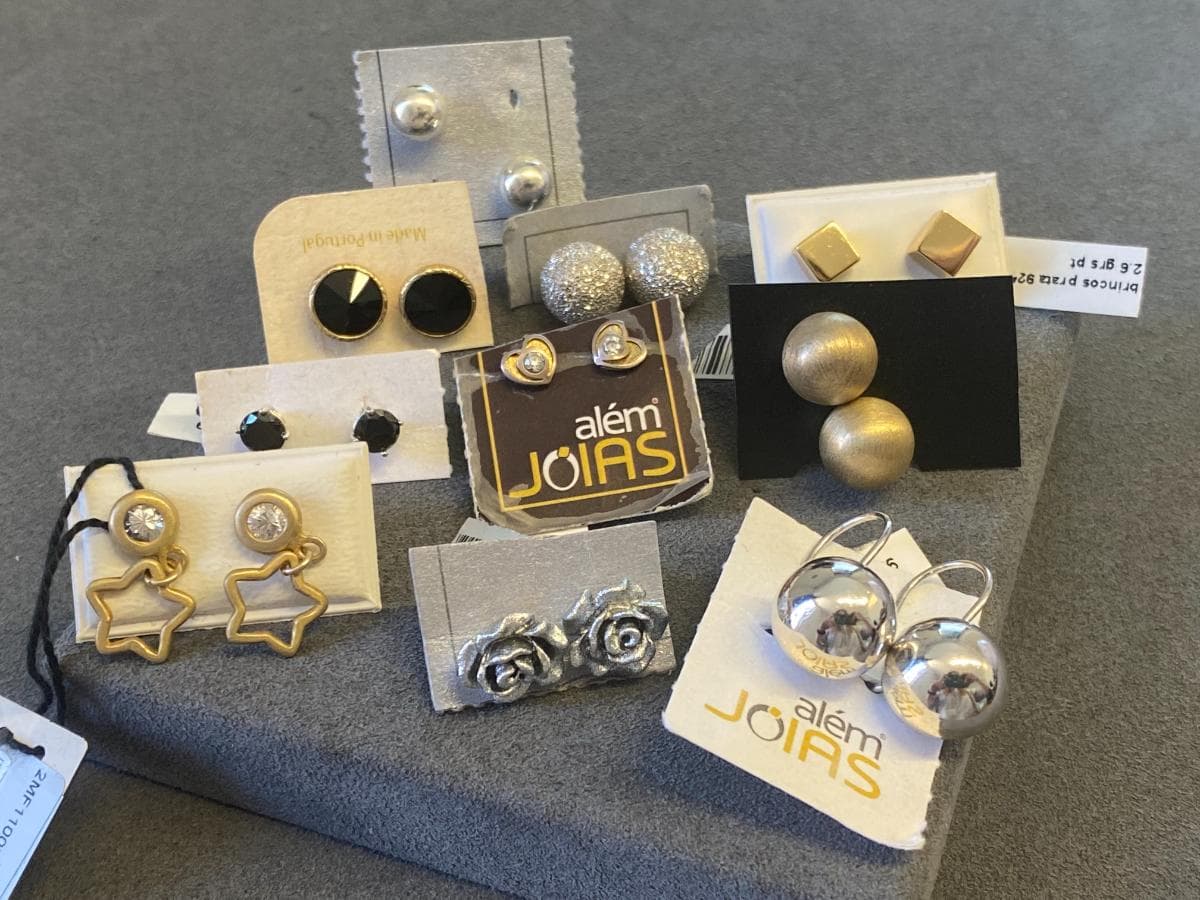 Pendientes de plata y otros materiales — imagen 2