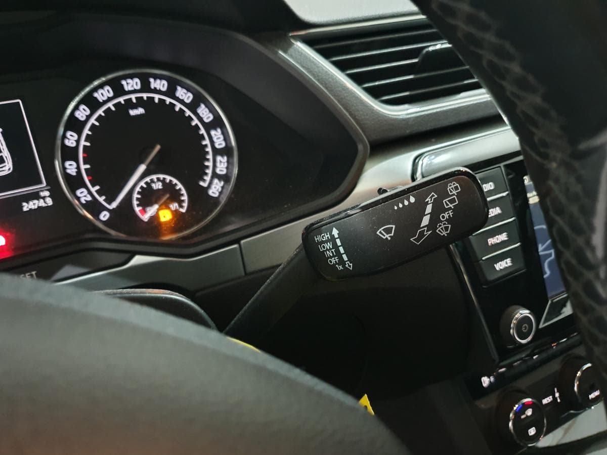 Skoda 1.6 TDI · Ano 2016 — imagen 46