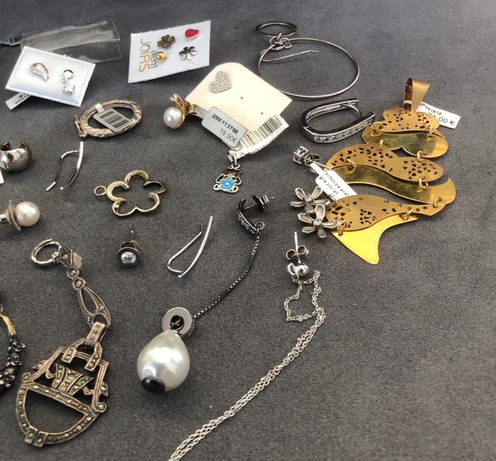 Pendientes de plata y otros materiales — imagen 3