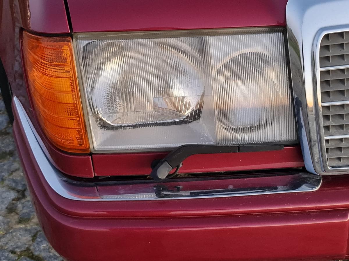 Mercedes-Benz 300E 24V · Ano 1995 — imagem 9