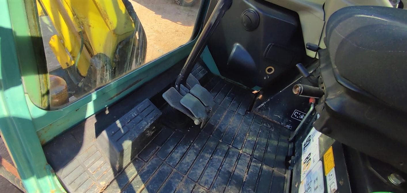 Mini Giratória Yanmar — imagen 19