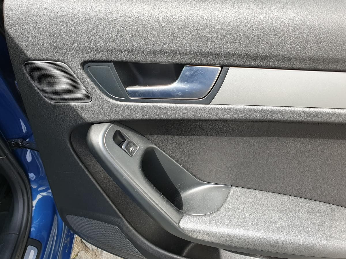 Audi A4 2.0 TDI · Ano 2012 — imagen 27