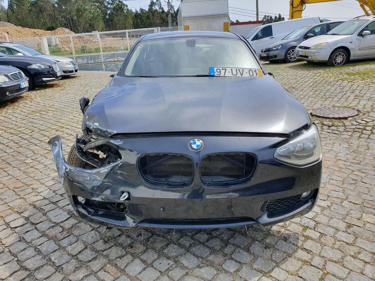 BMW 116D · Ano 2014 — imagen 3