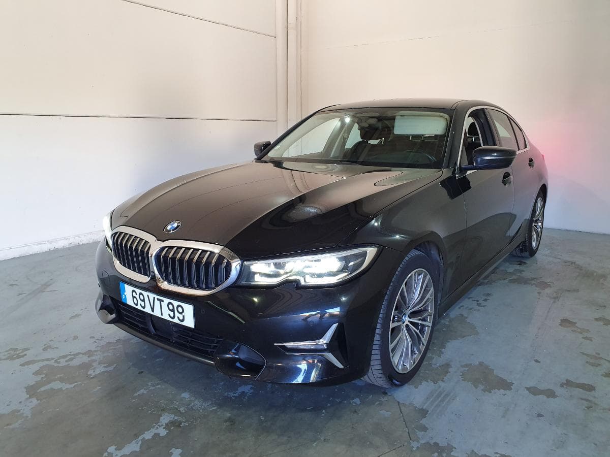 BMW 320D Sedan · Ano 2018 — imagen 2