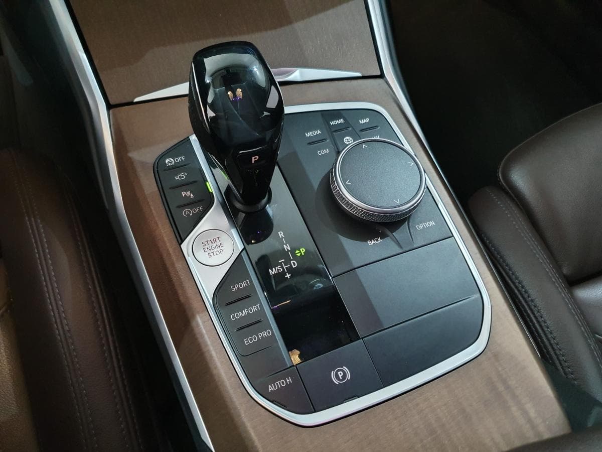 BMW 320D Sedan · Ano 2018 — imagen 38