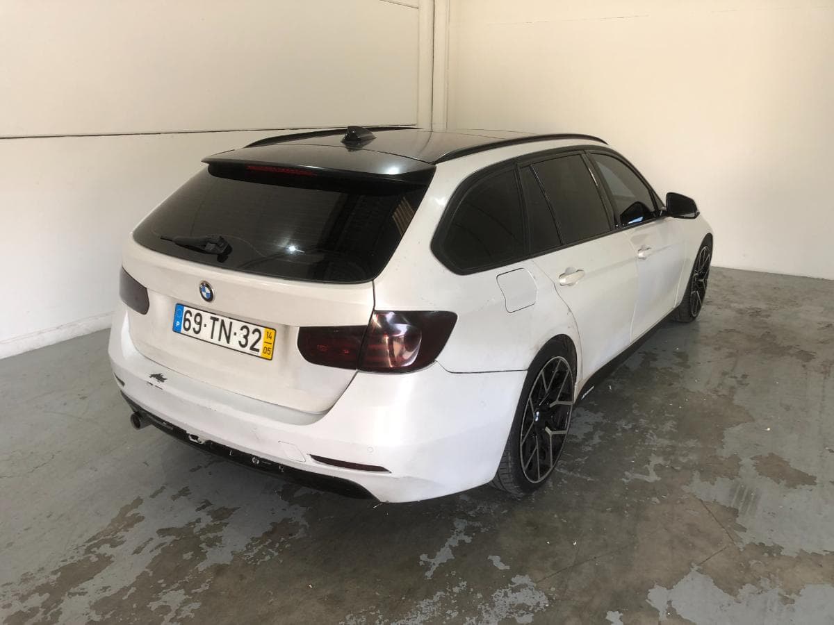 BMW 320D · Ano 2014 — imagen 10