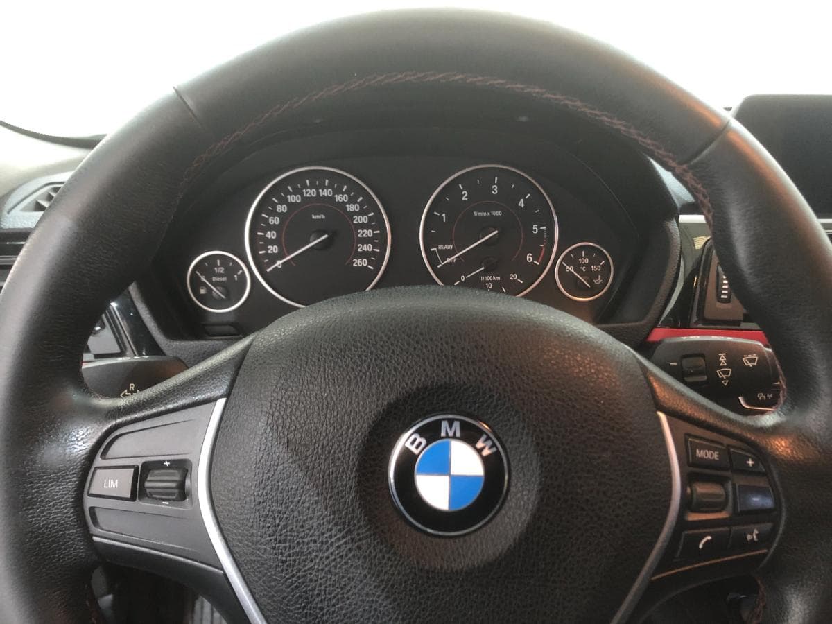 BMW 320D · Ano 2014 — imagen 41