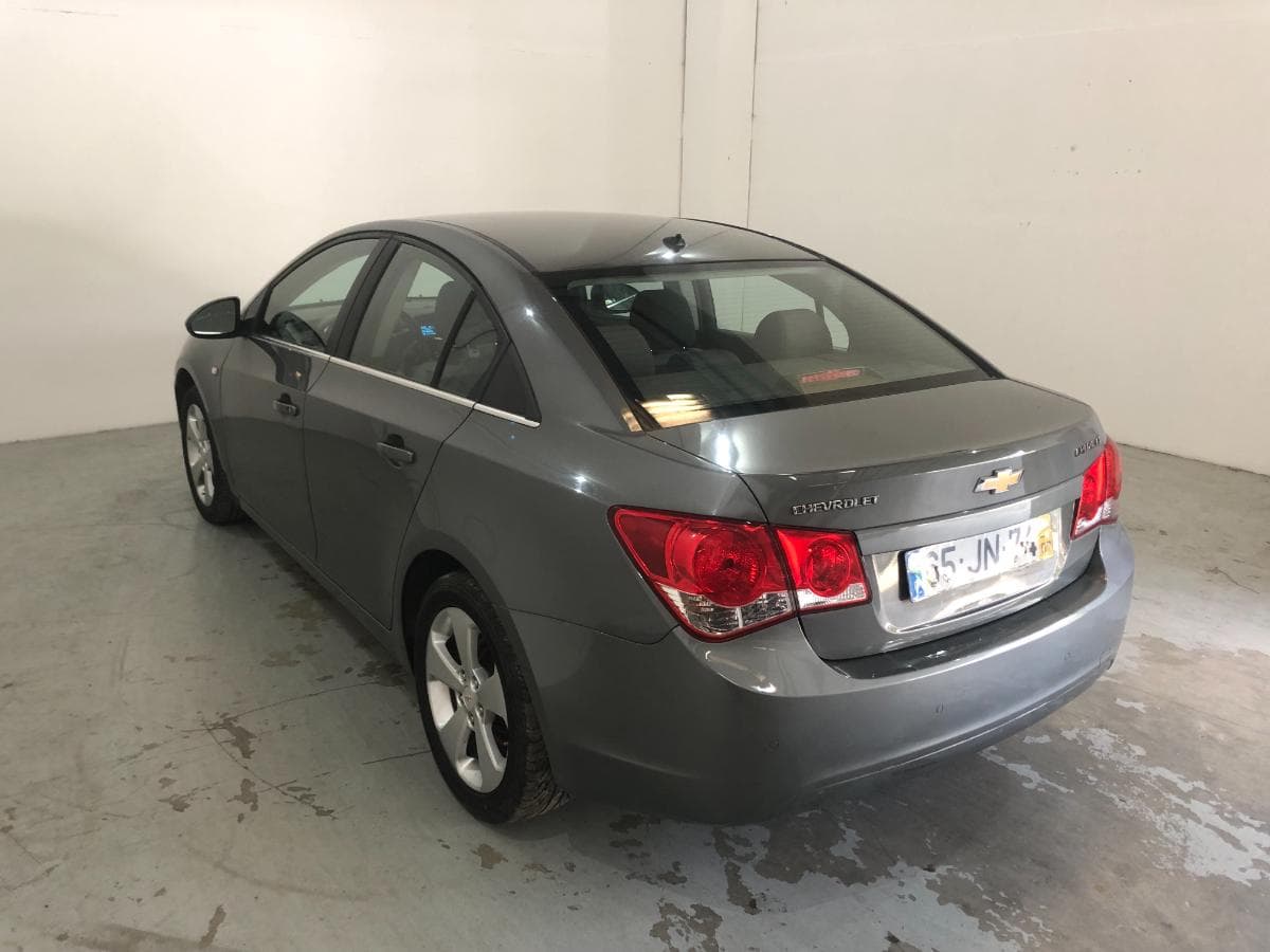 Chevrolet Cruze LT · Ano 2010 — image 7
