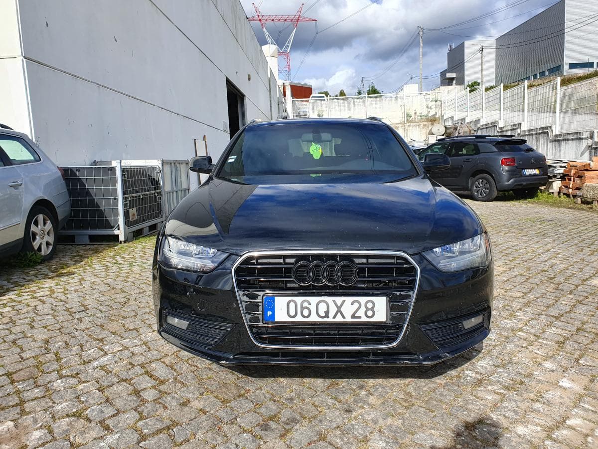 Audi A4 2.0 TDI · Ano 2012 — image 3