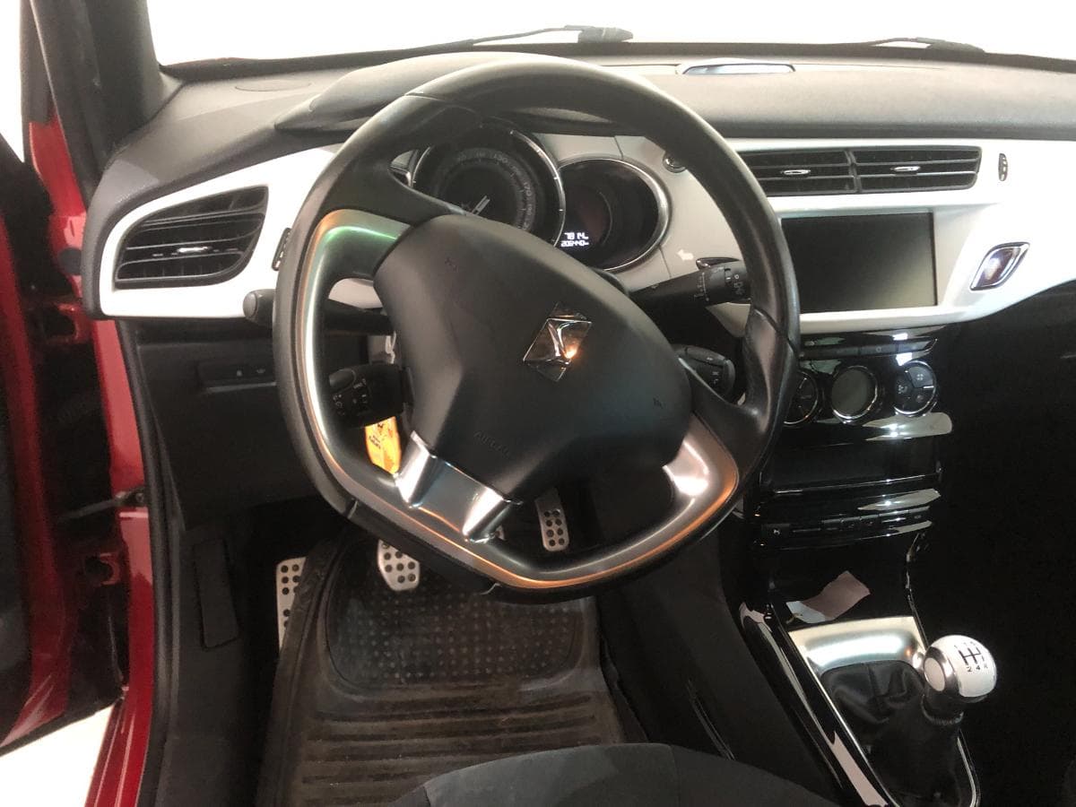 Citroën DS3 1.6 BlueHDI · Ano 2015 — imagen 34
