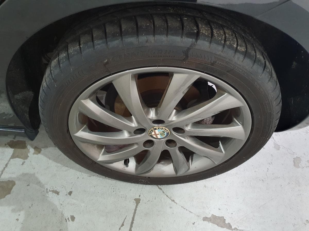Alfa Romeo Giulietta 1.6 JTD · Ano 2012 — imagen 17