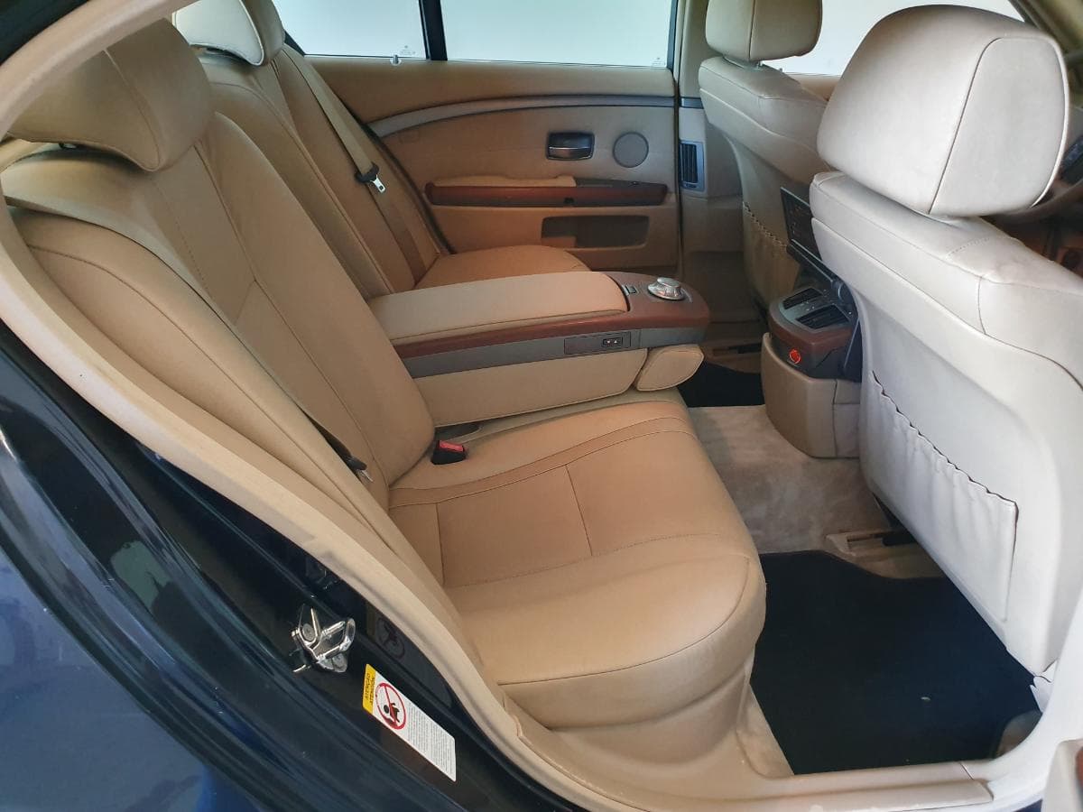 BMW 730D · Ano 2003 — image 26