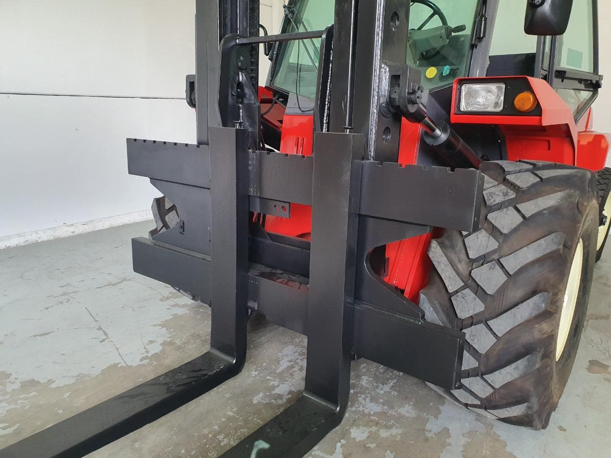 Empilhador Manitou MC70 · Ano 2005 — imagen 3