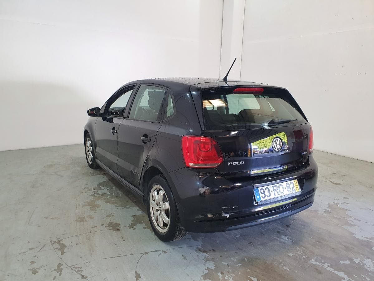 Volkswagen Polo 1.2 TDI · Ano 2011 — image 8