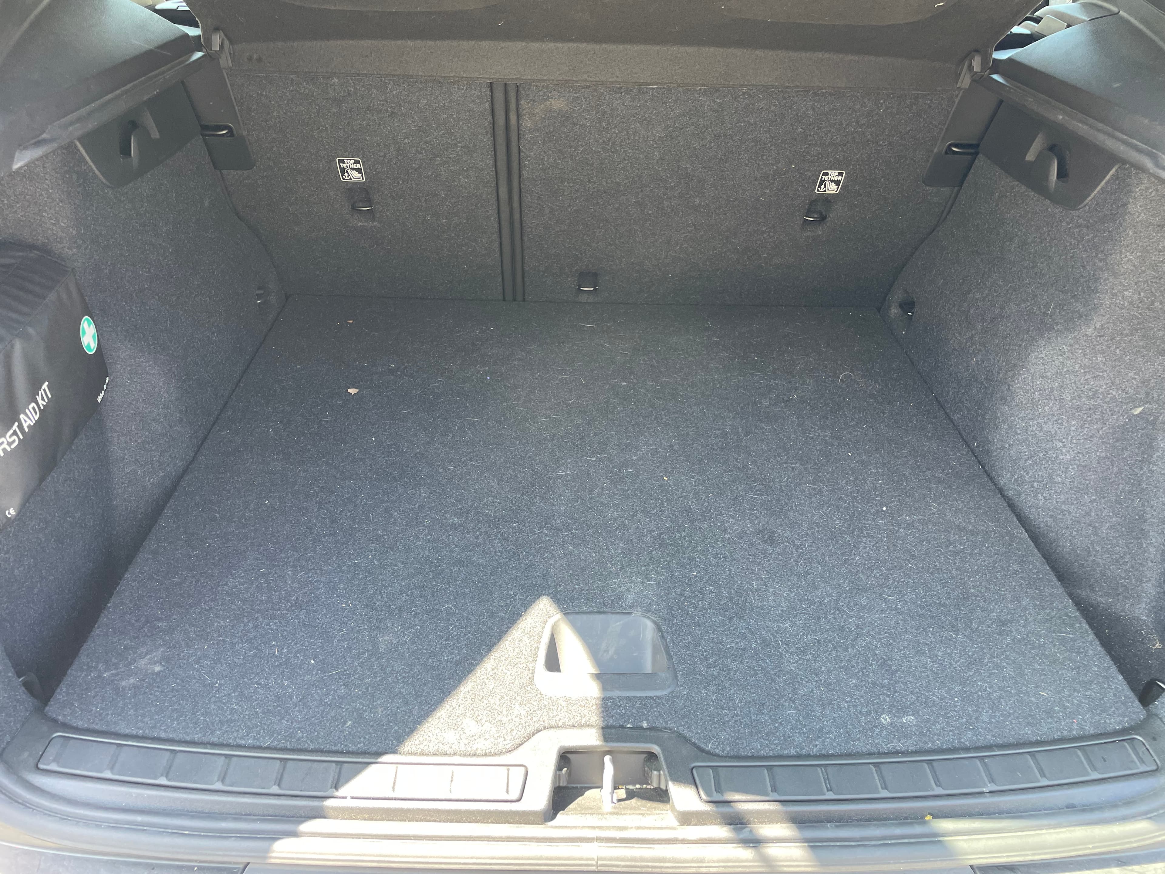 Volvo XC40 T3 · Ano 2018 — image 26