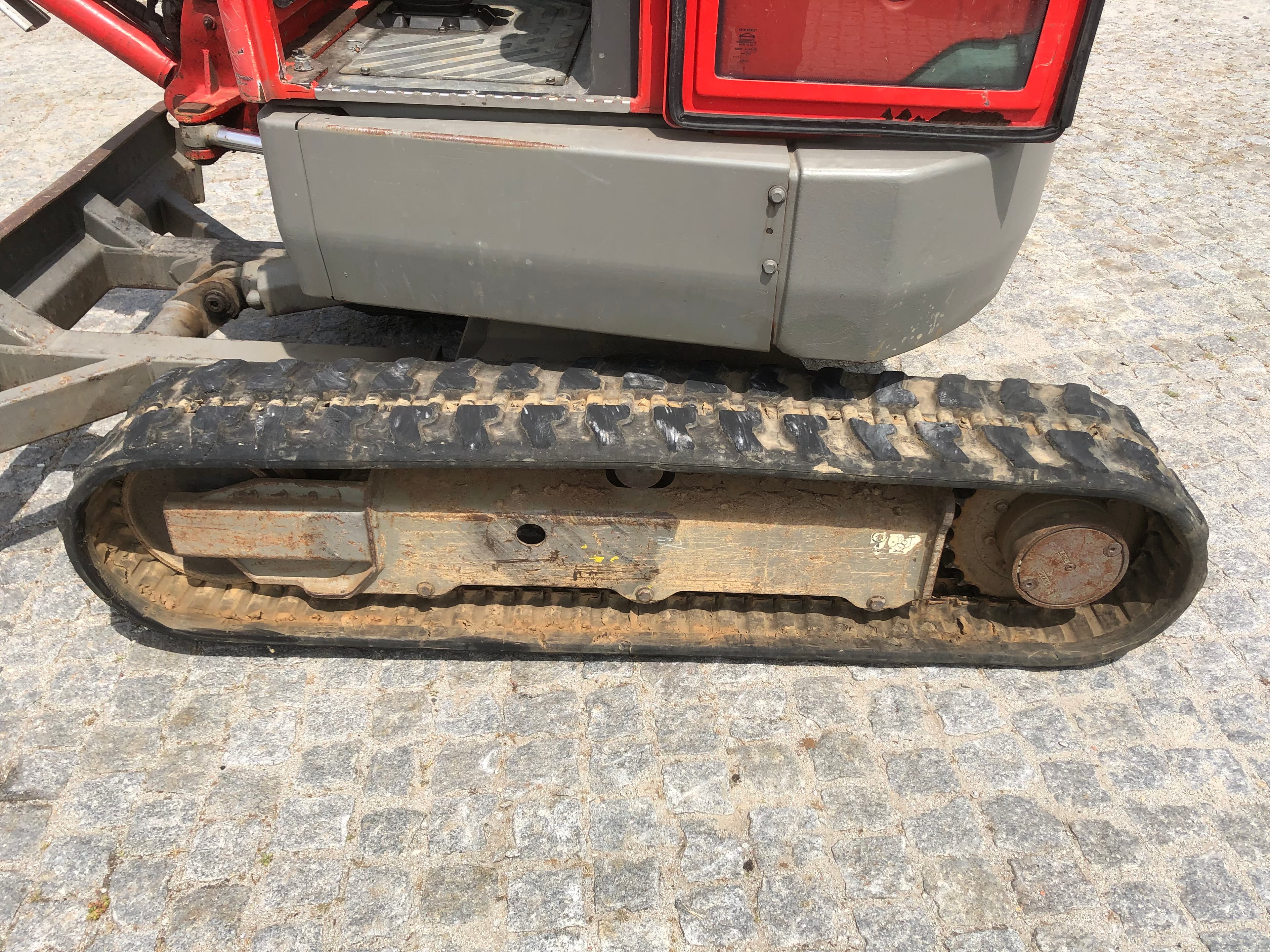 Mini Giratória Volvo ECR 25D · Ano 2014 — imagem 12