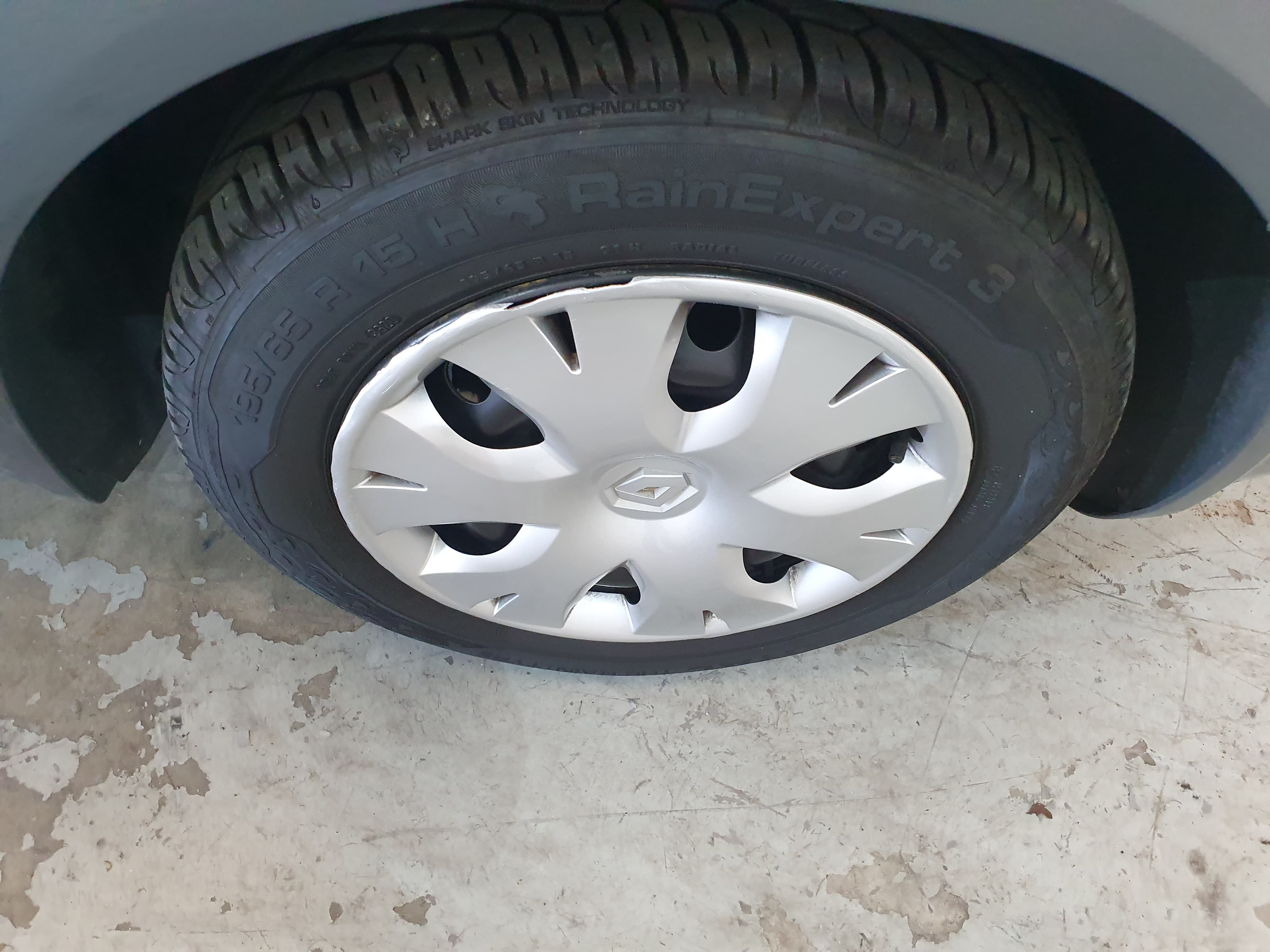 Renault Mégane 1.5 DCI · Ano 2007 — imagem 15