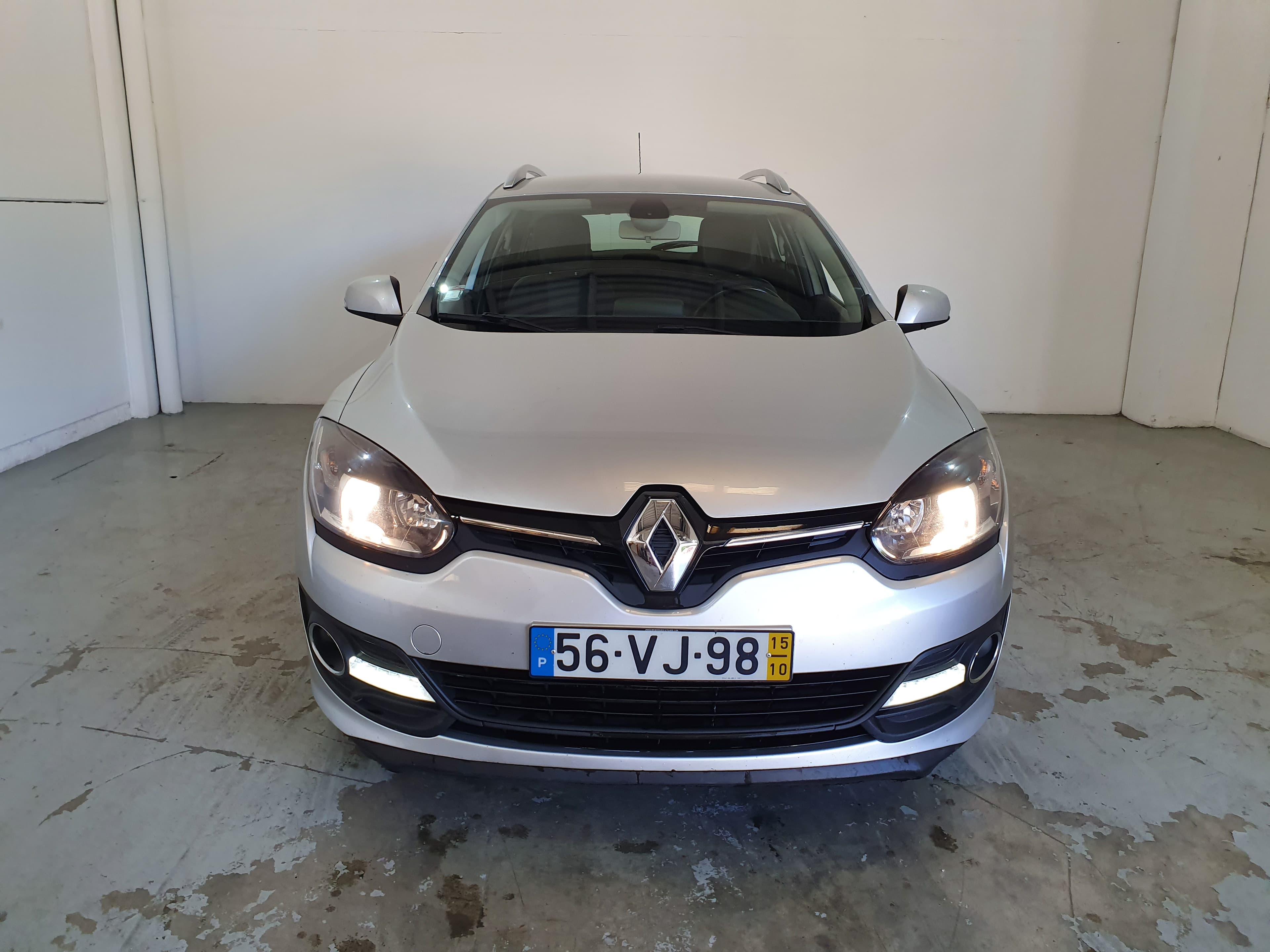 Renault Mégane 1.5 DCI · Ano 2015 — image 1