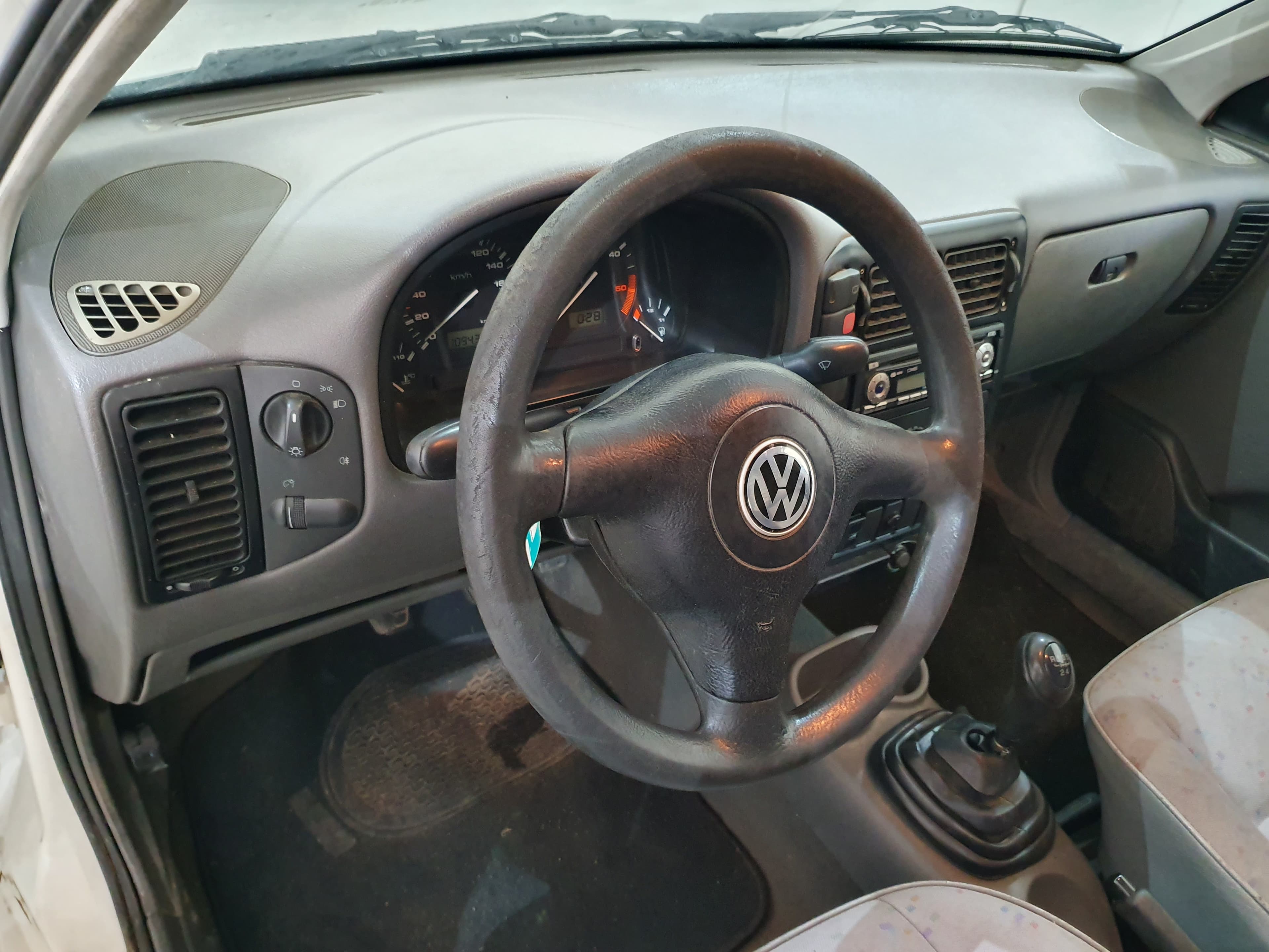 Volkswagen Caddy 1.9 SDI · Ano 2003 — imagen 30