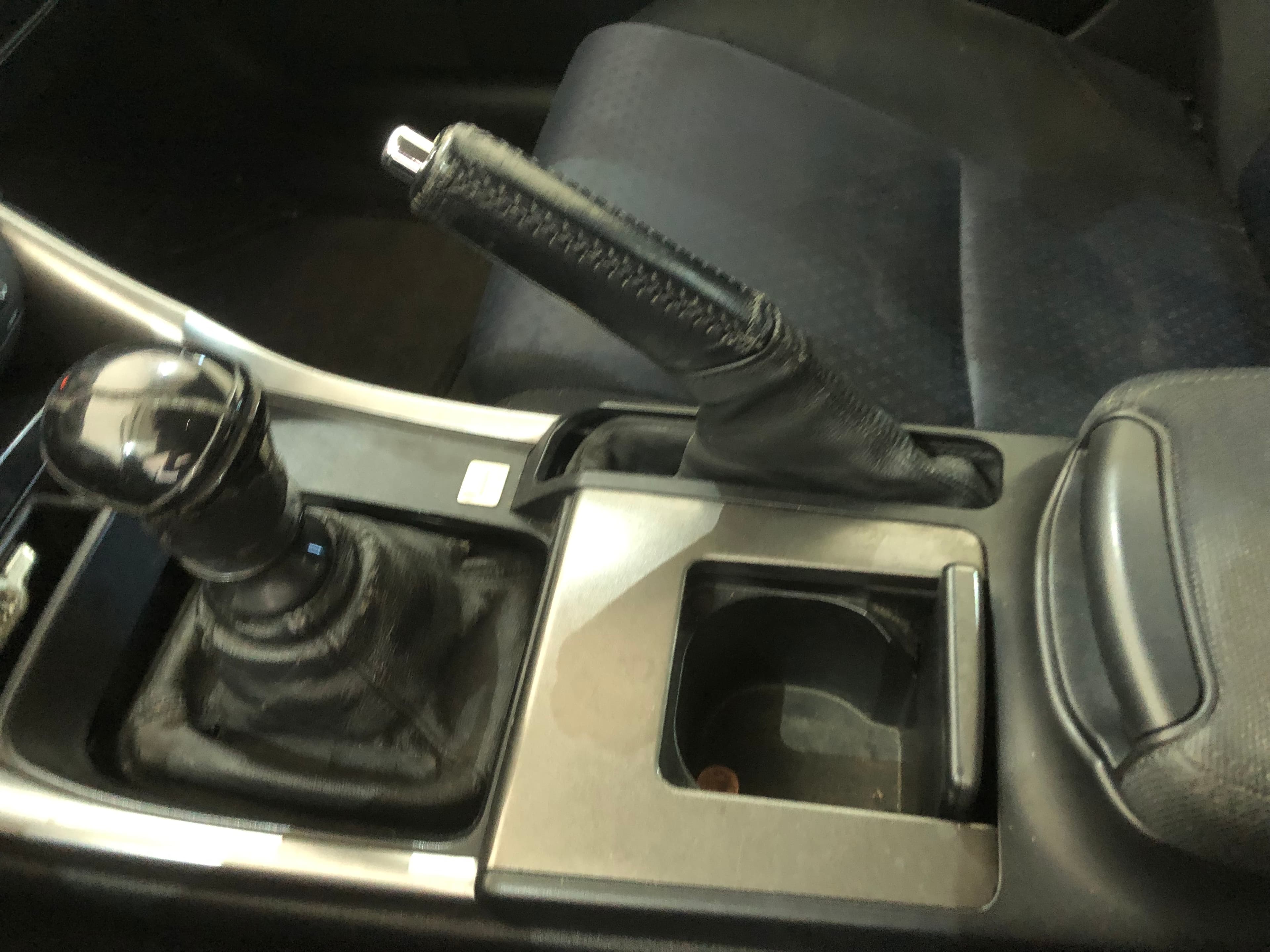Lexus IS220D · Ano 2006 — imagen 31