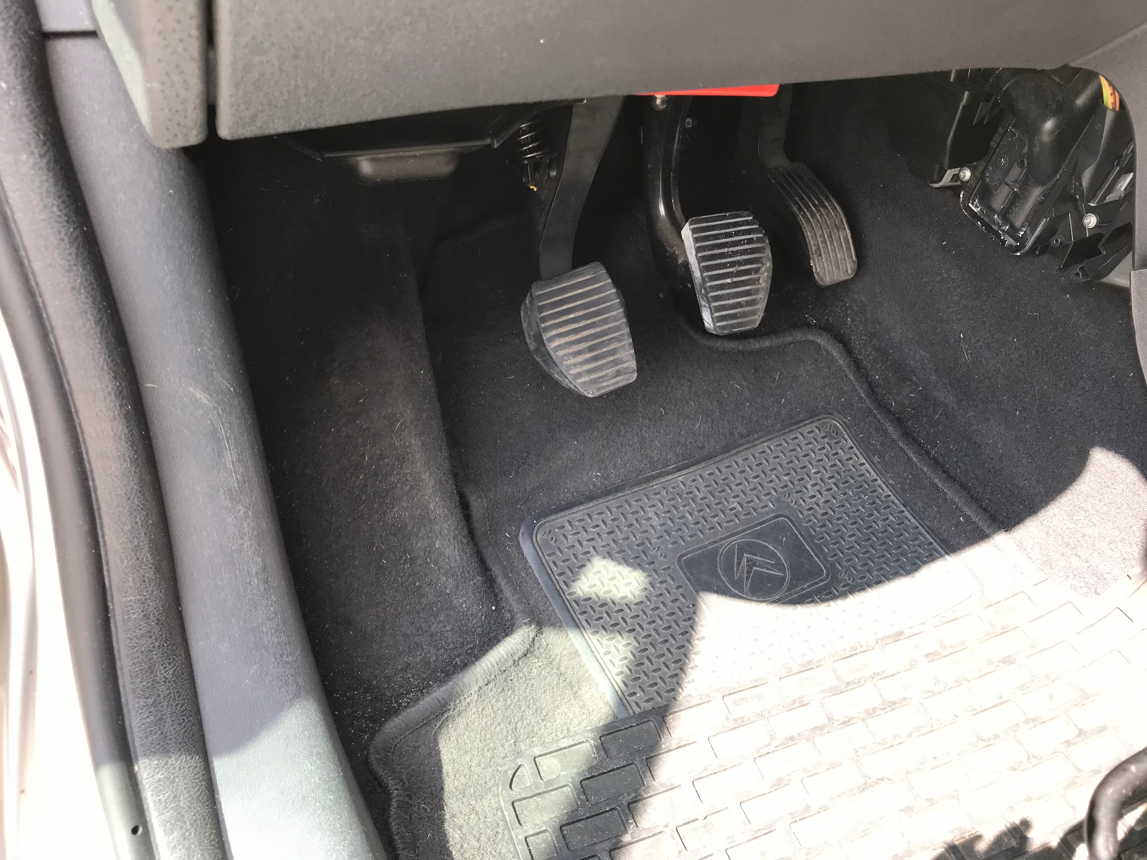 Citroën C3 1.4 HDI · Ano 2008 — image 30