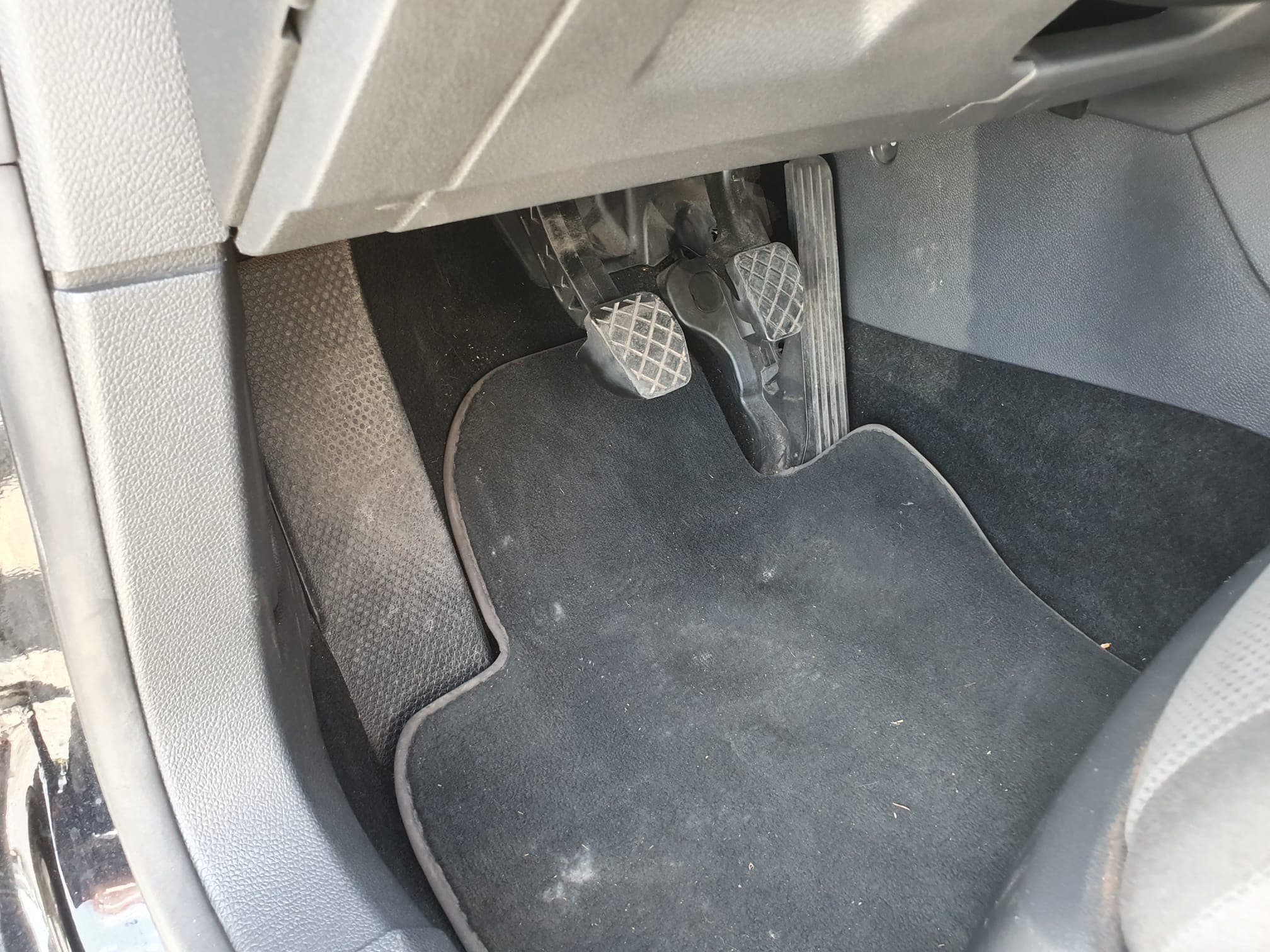 Volkswagen Golf Variant 1.9 TDI · Ano 2007 — imagen 18
