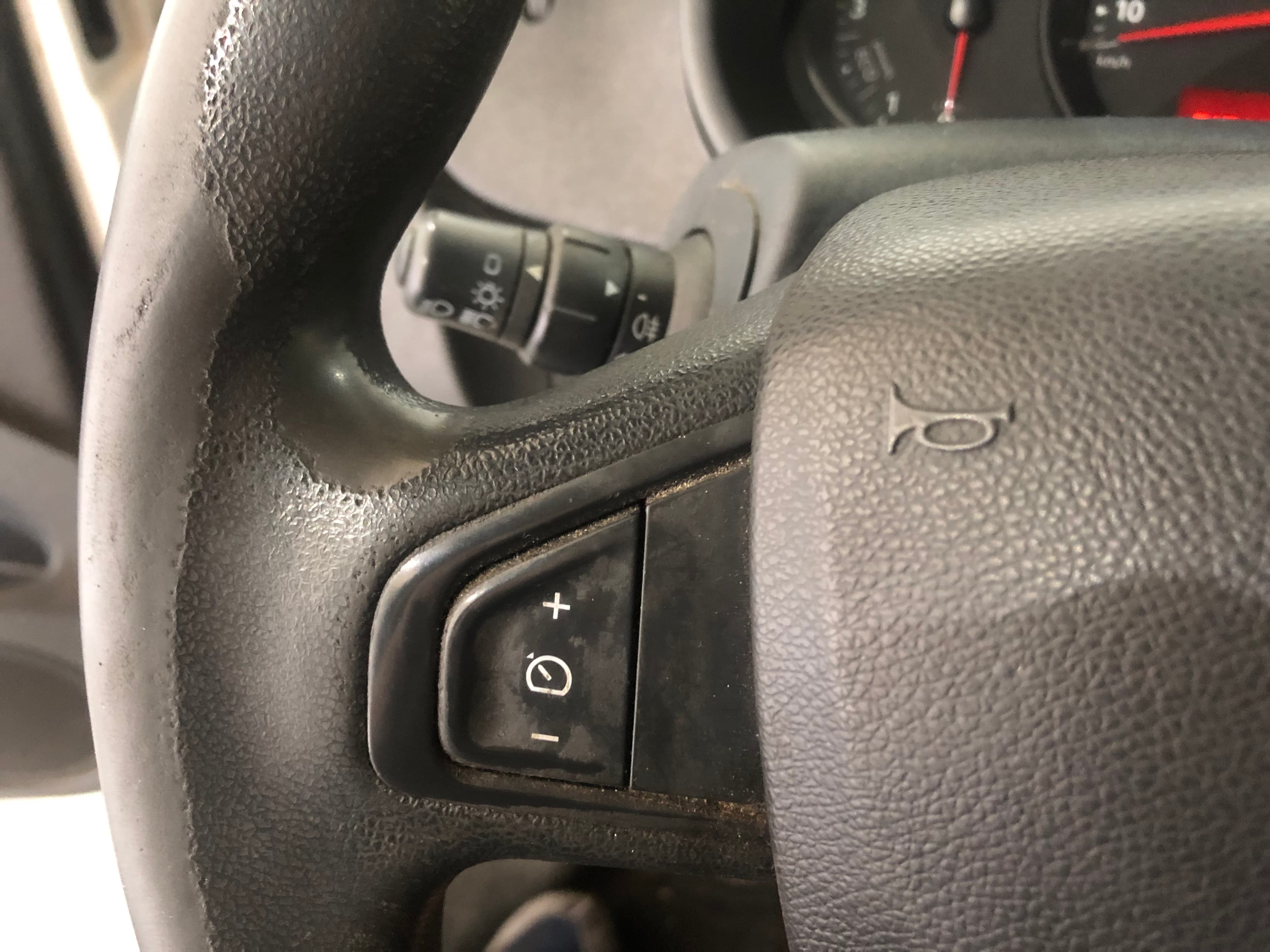 Renault Kangoo · Ano 2017 — imagen 25