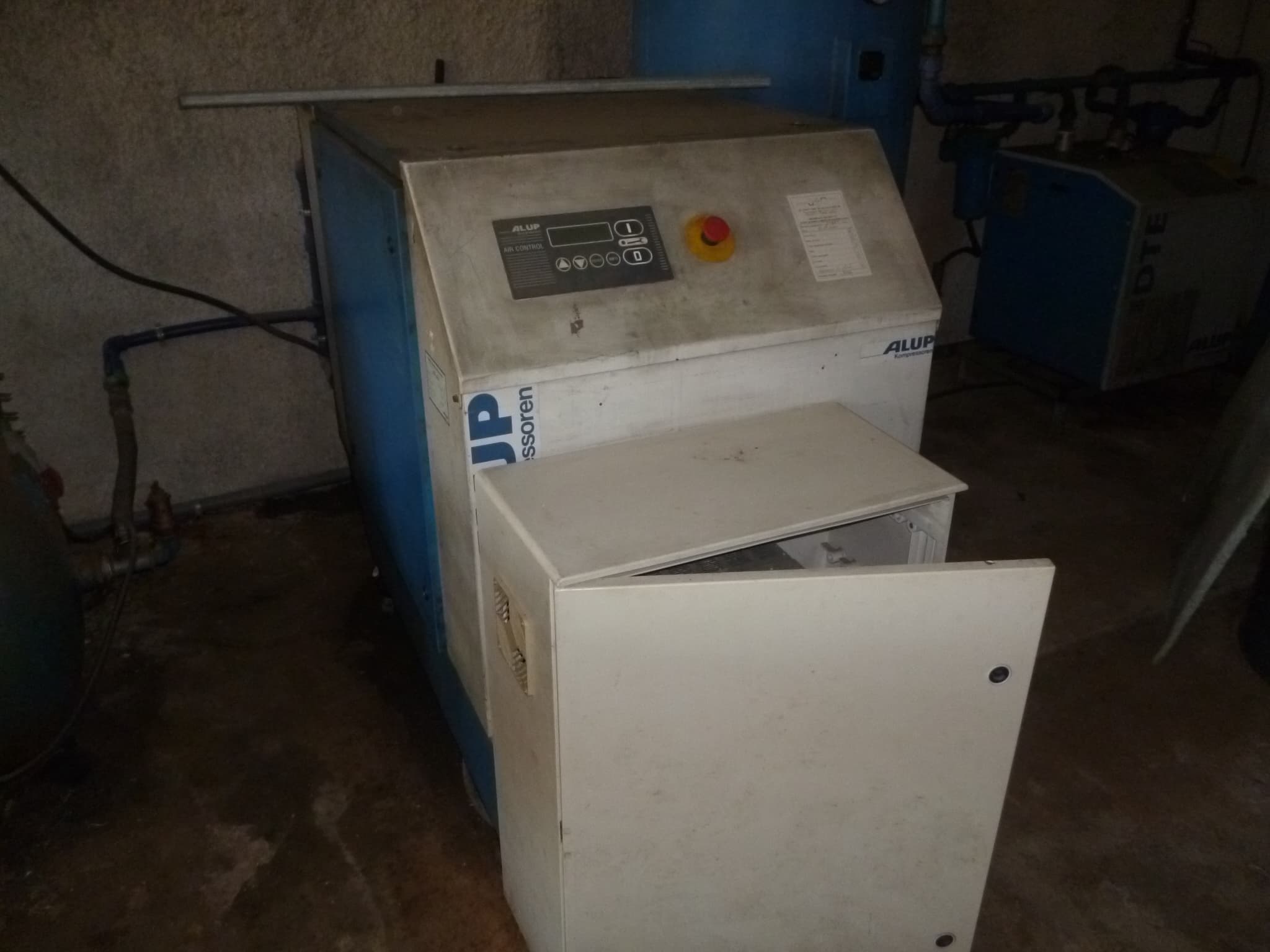 Compressor + Serrote de fita + Equipamentos Diversos — imagem 2