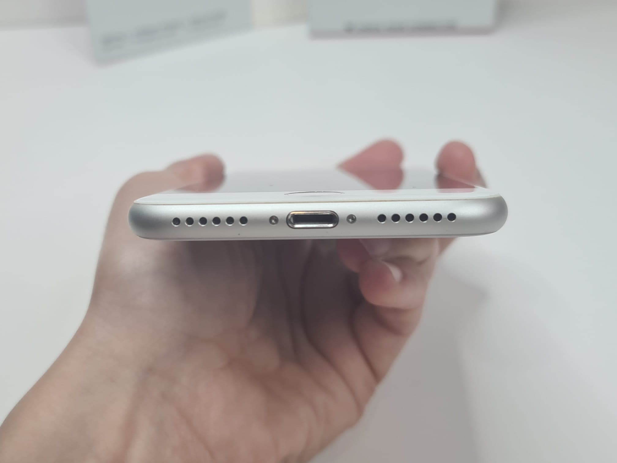 Telemóvel iPhone 8 — image 14