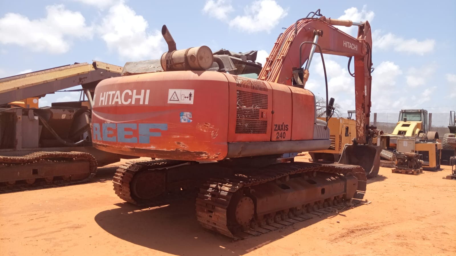 Escavadeira HITACHI ZACIS240 — imagen 5