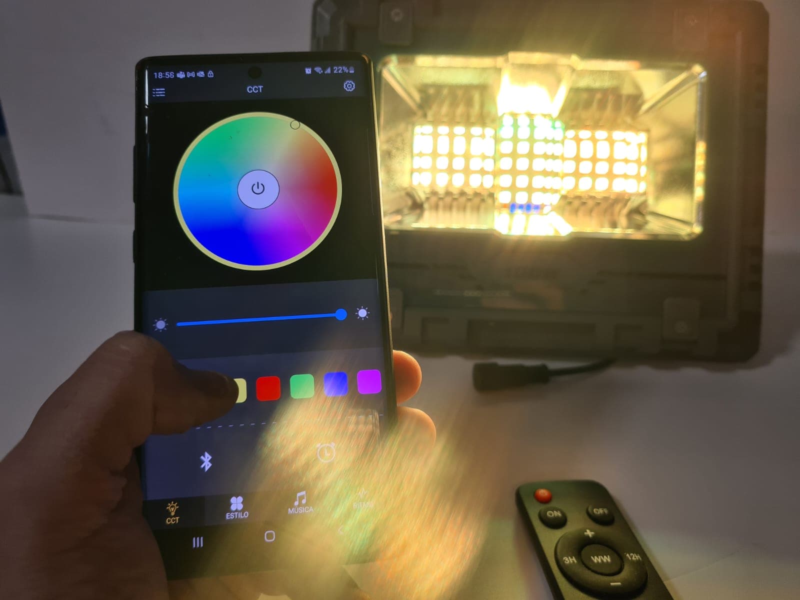 Foco Led e Painel Solar — imagem 17