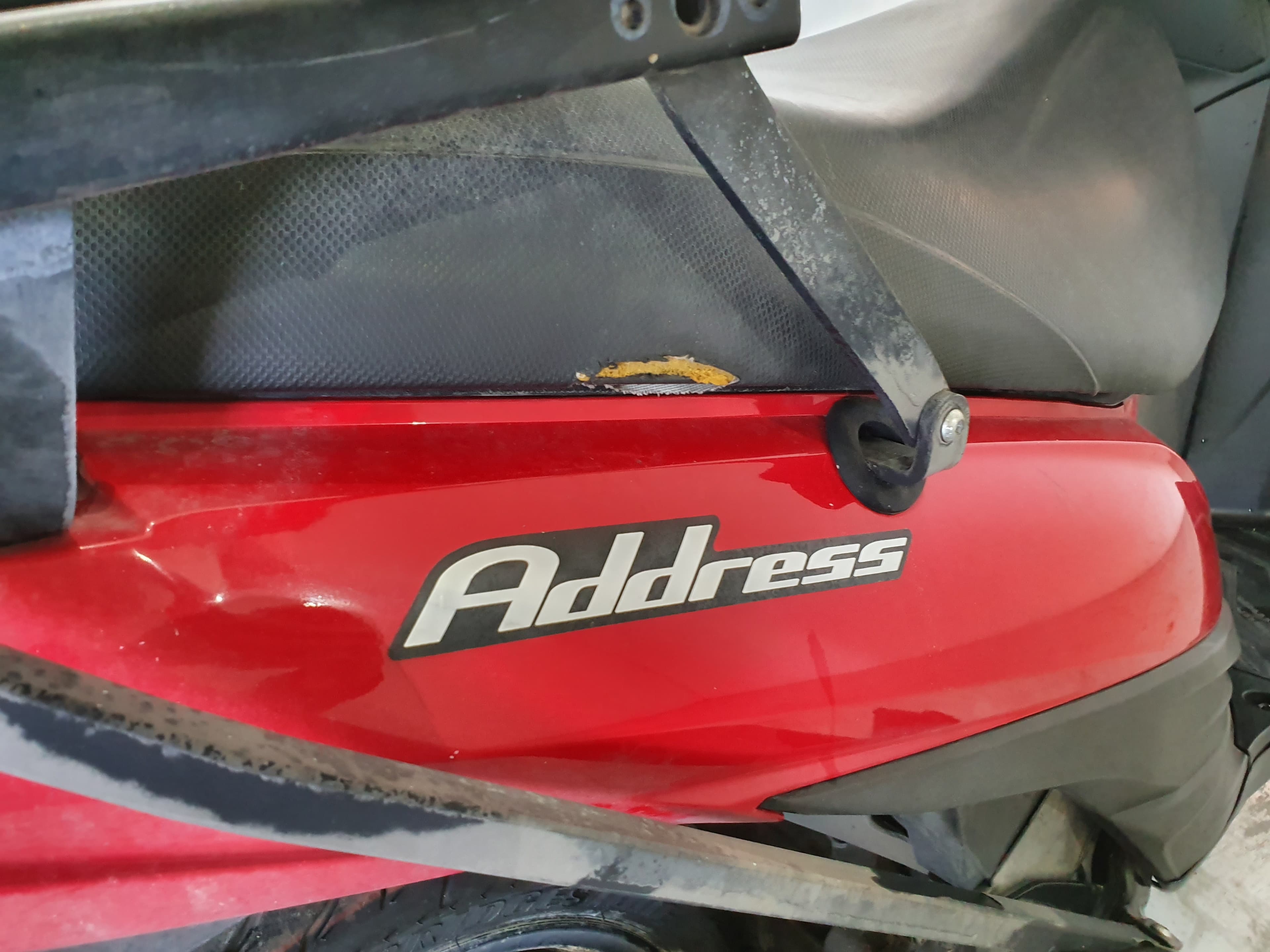 Motociclo Suzuki UK 110 Address · Ano 2015 — imagem 9