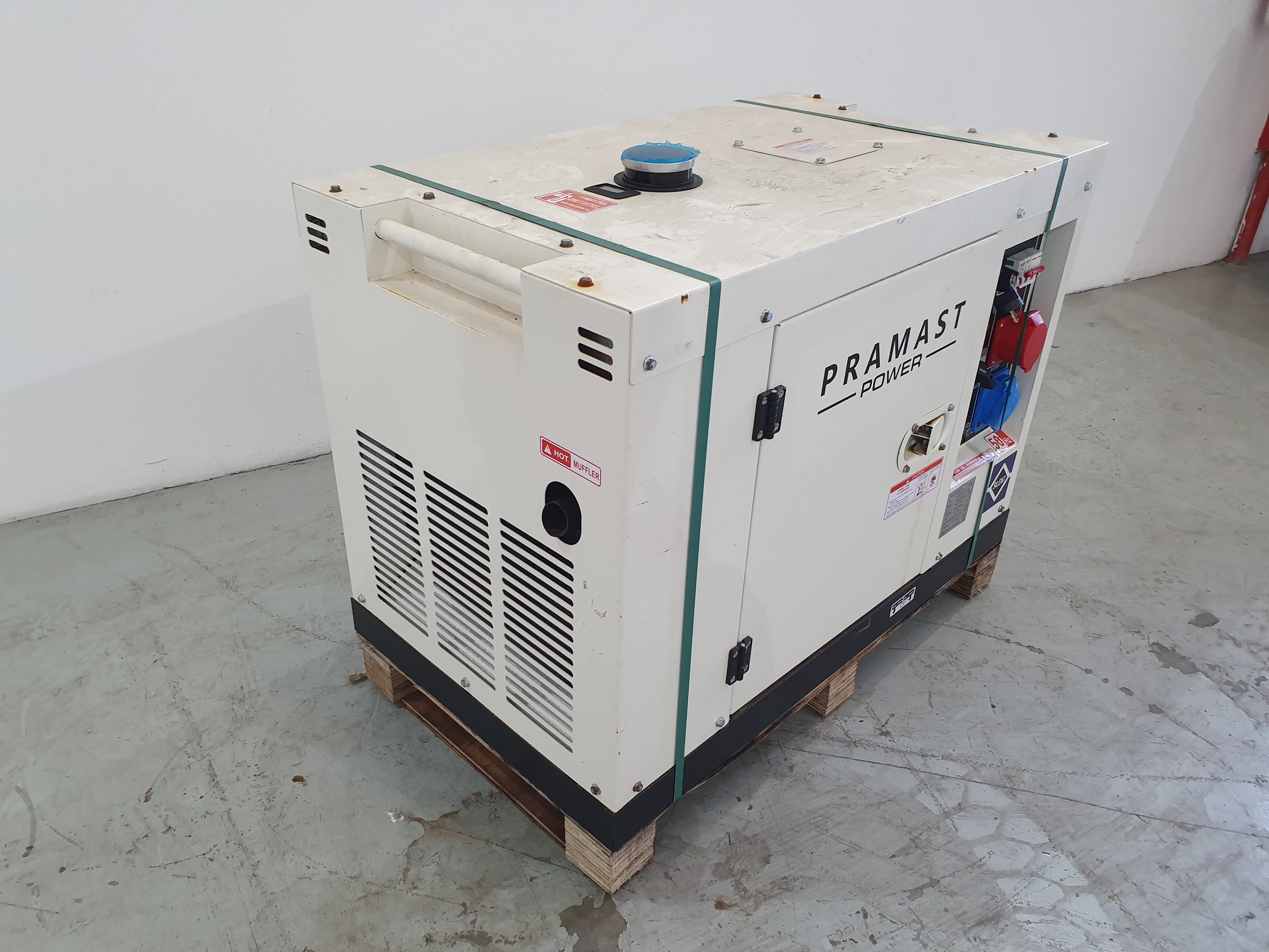 GERADOR 11 KVA PRASMAT — imagen 3
