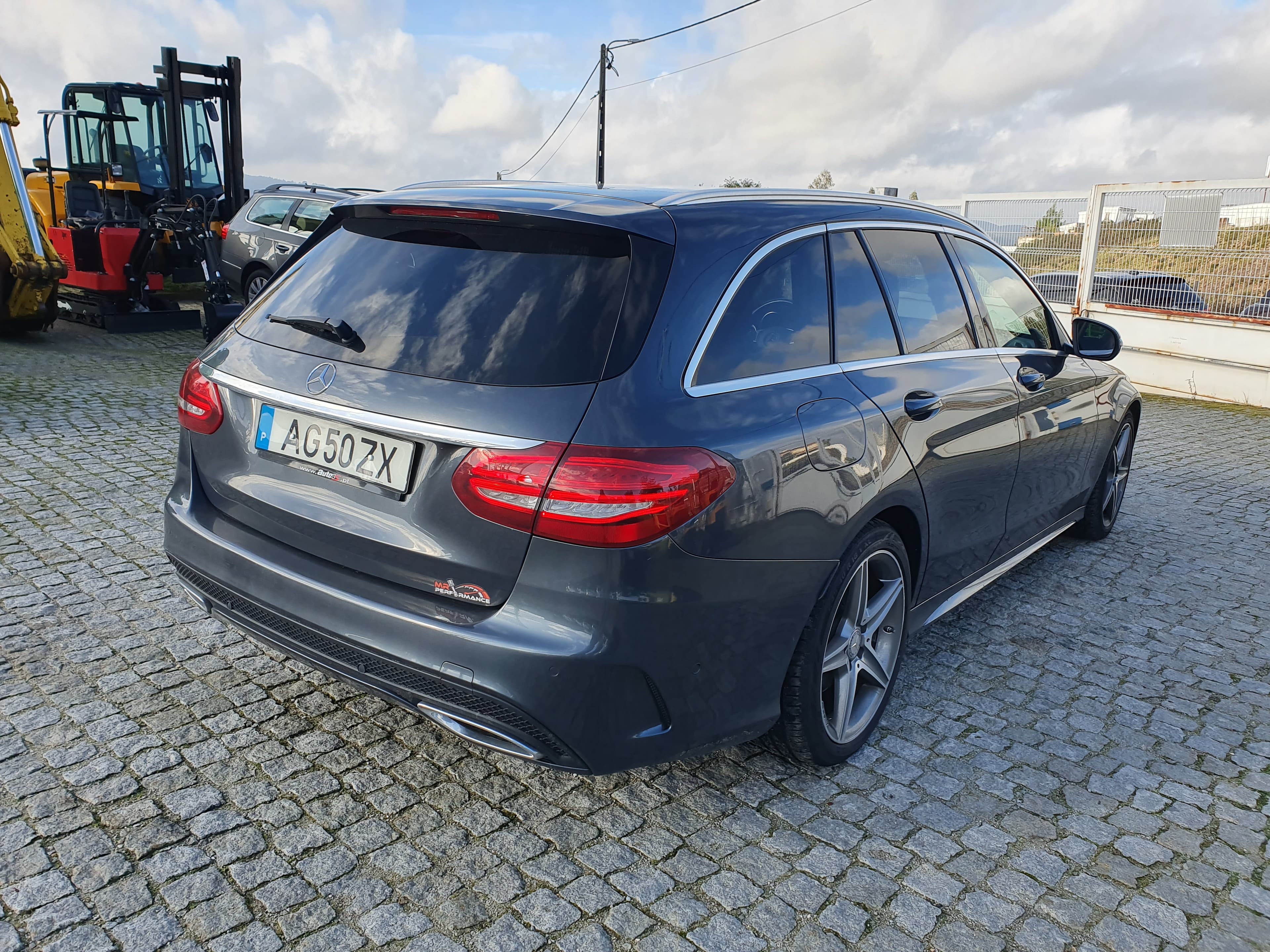 Mercedes-Benz C220 · Ano 2016 — image 5