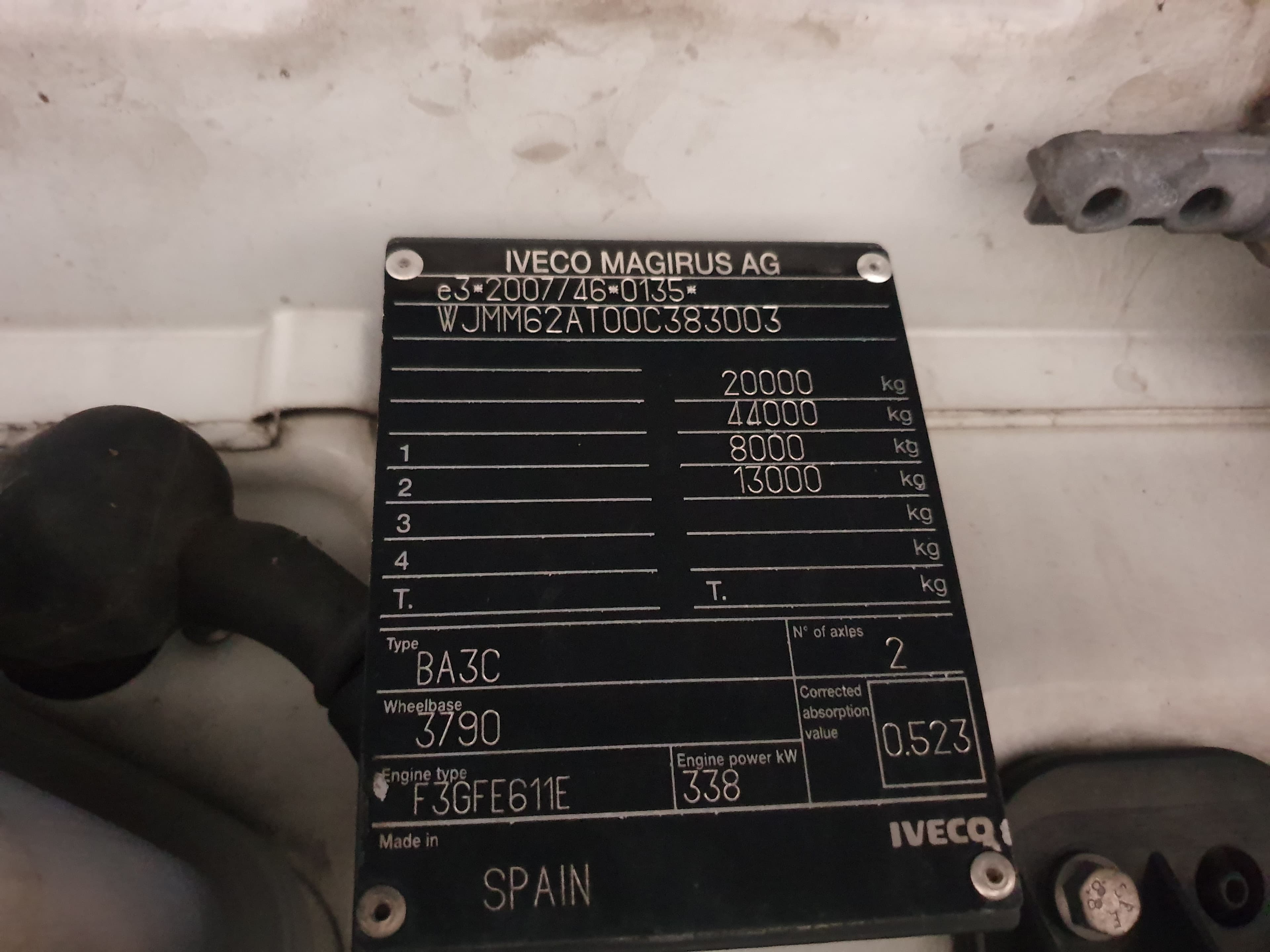 Iveco Stralis 460 · Ano 2017 — image 10
