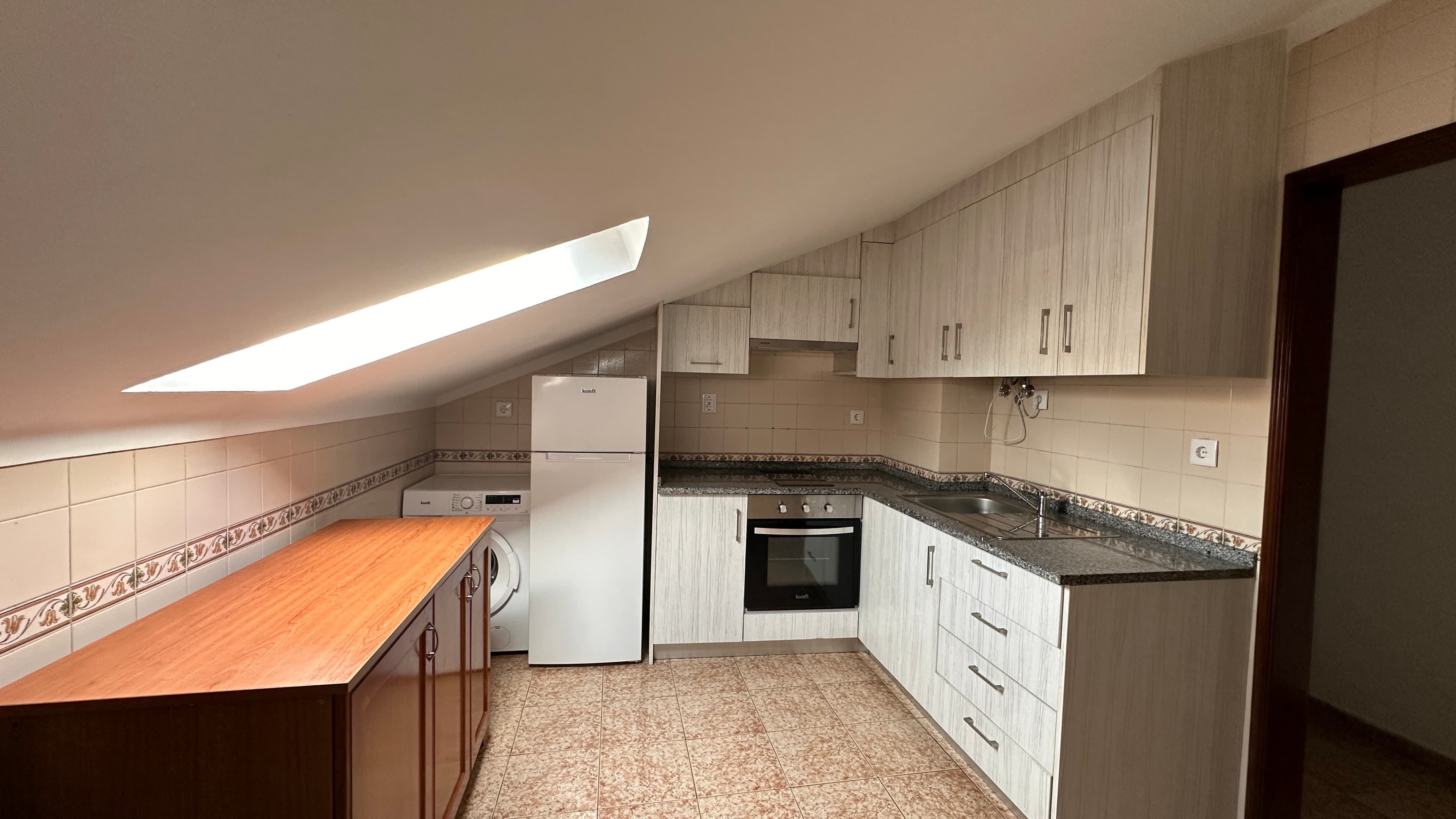 Apartamento T2 · Lourinhã, Lisboa — imagem 1