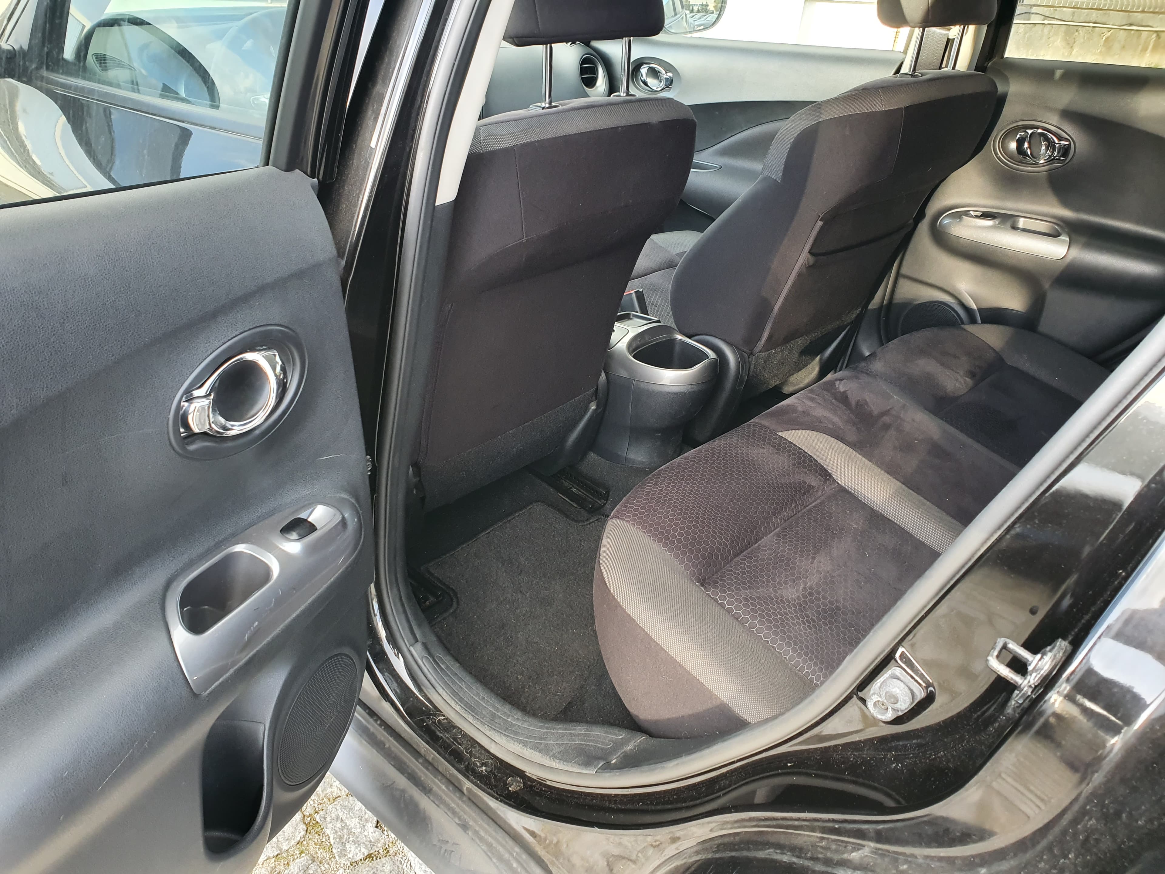 Nissan Juke 1.5 DCI Tekna · Ano 2011 — image 25