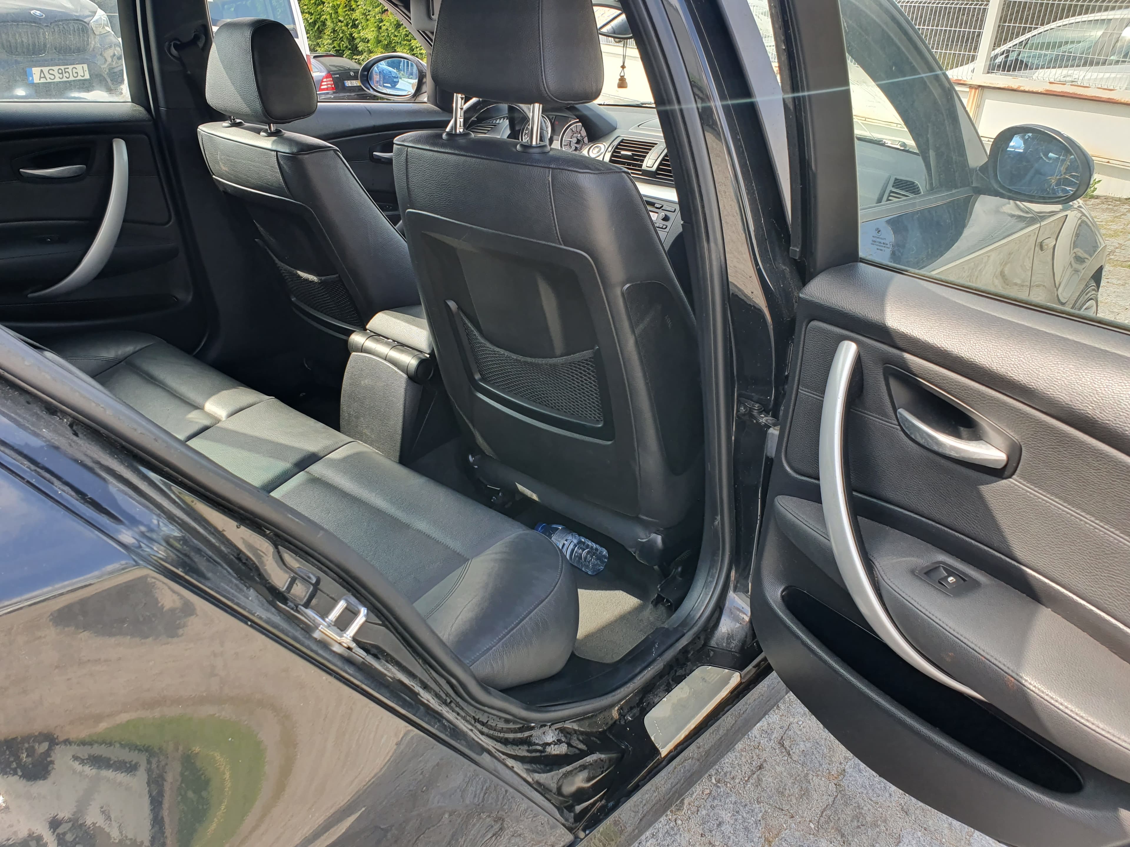 BMW 118D · Ano 2008 — imagen 18