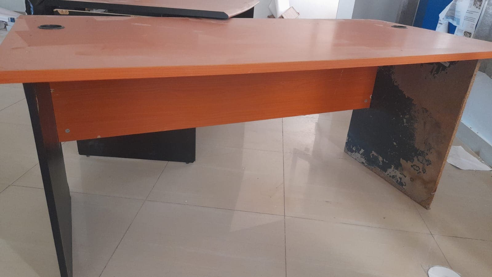 Secretária — imagem 2