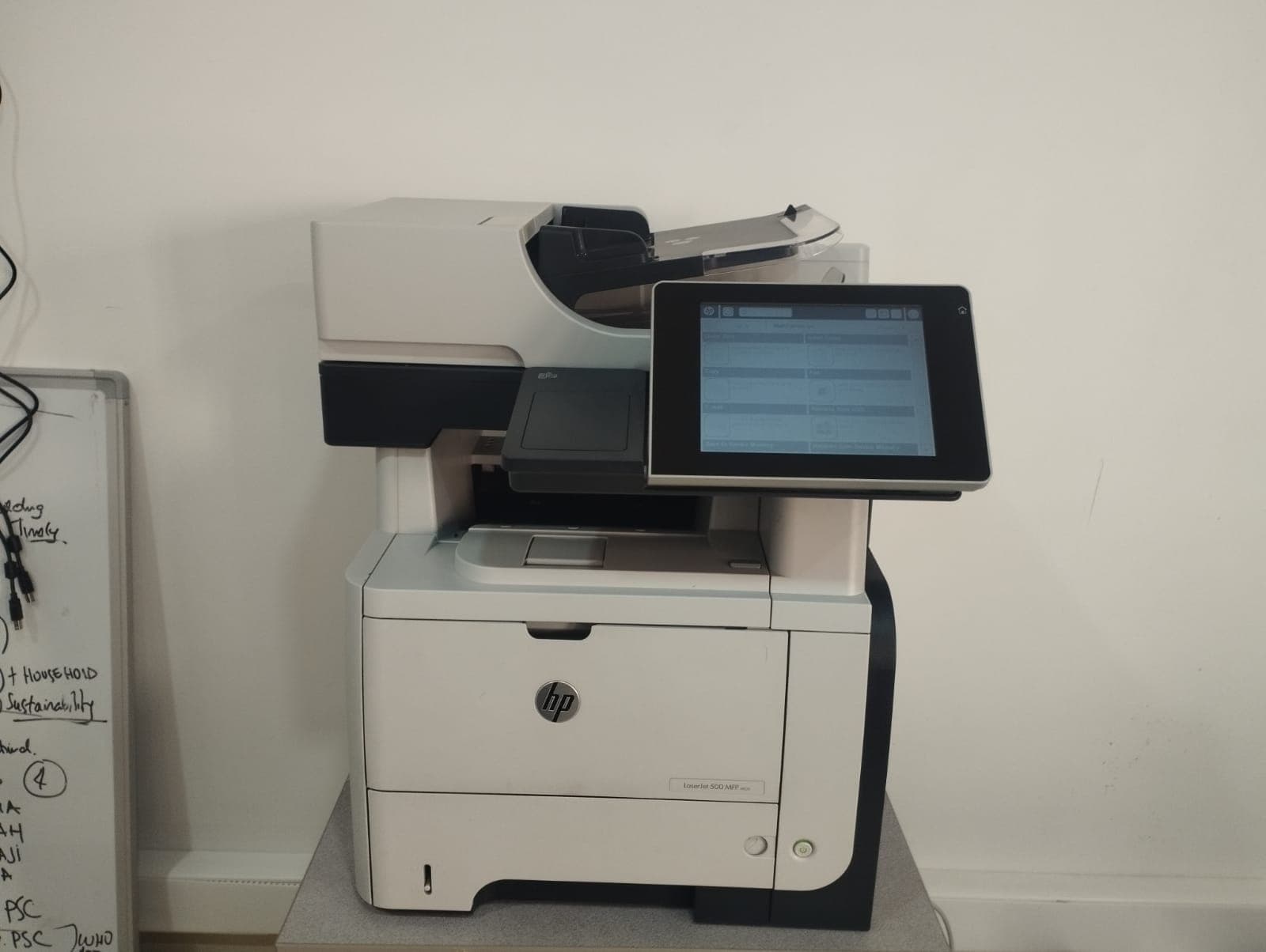 Impressora HP LaserJet M500 — imagem 1