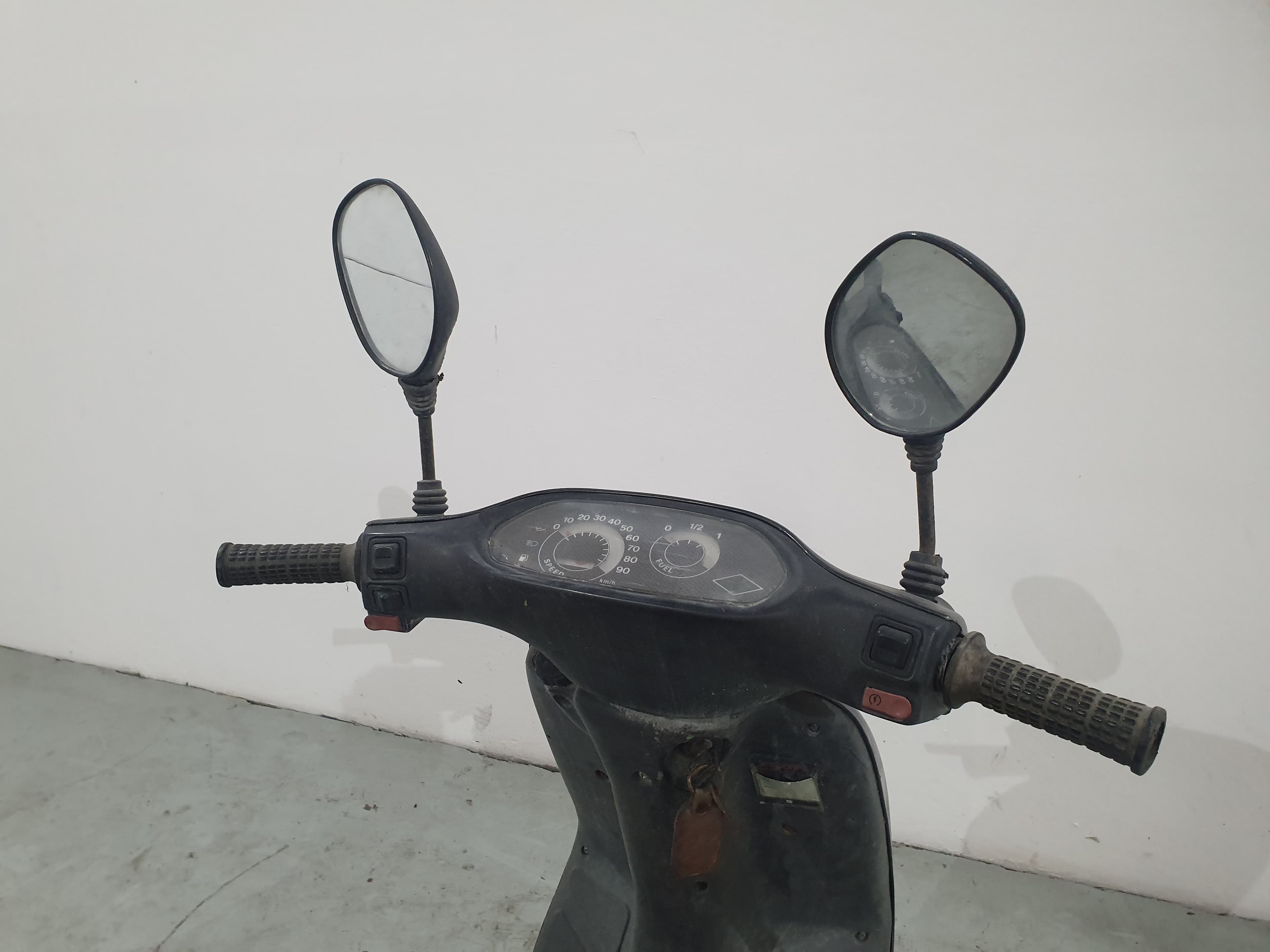 Ciclomotor Gilera Typhoon — imagen 6