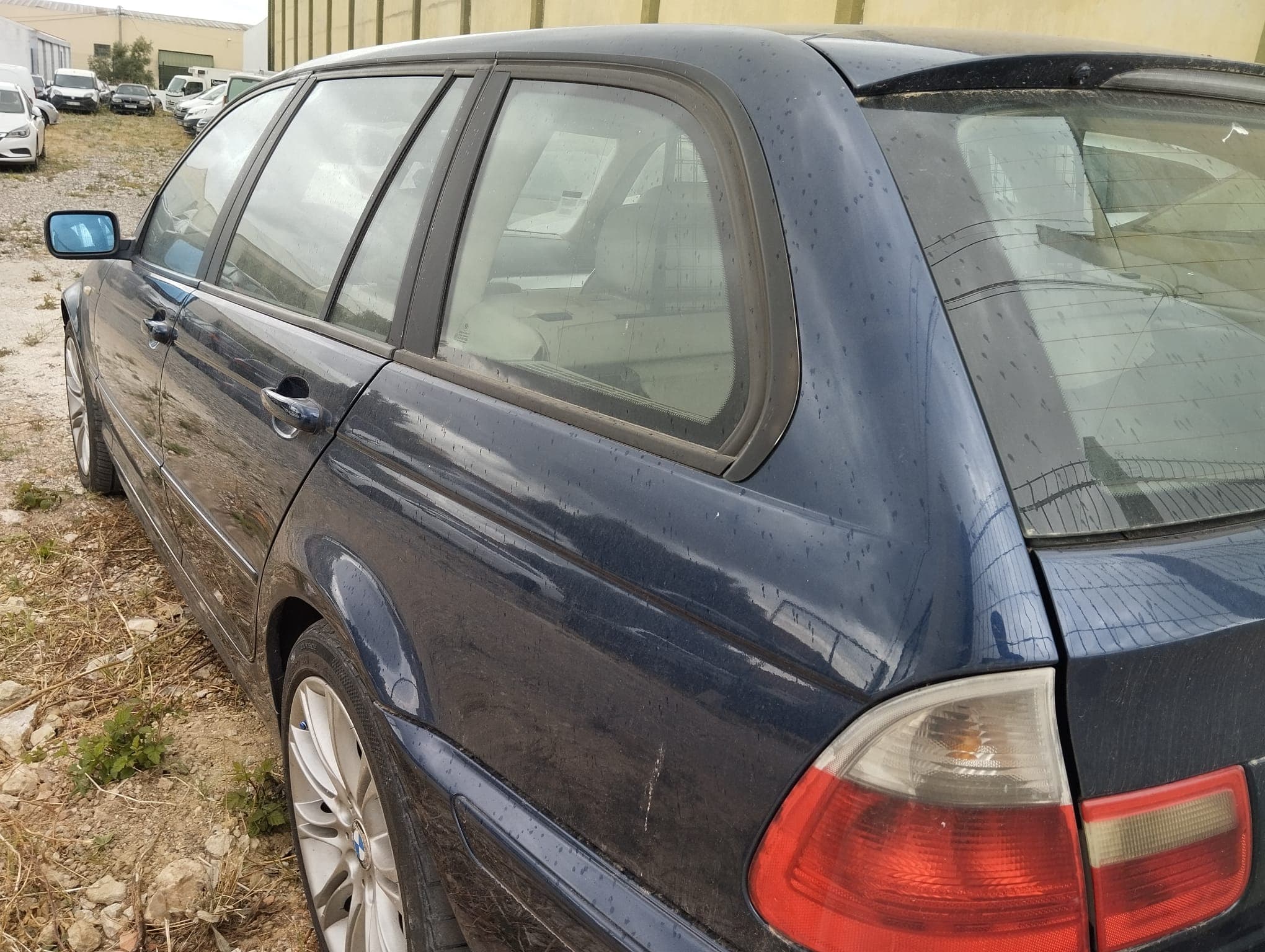 BMW 320D · Ano 2001 — imagem 2