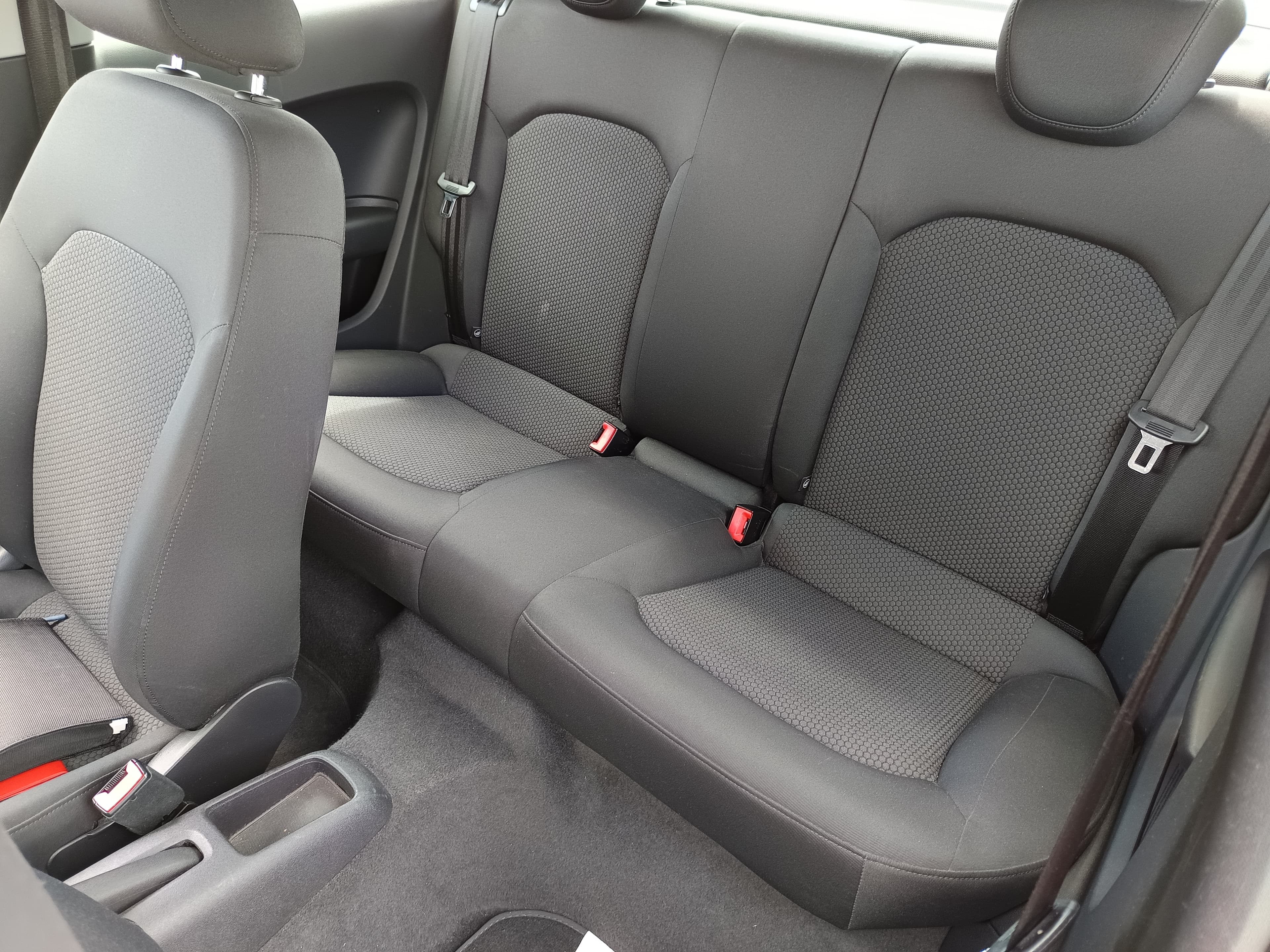 Audi A1 · Ano 2012 — imagem 28