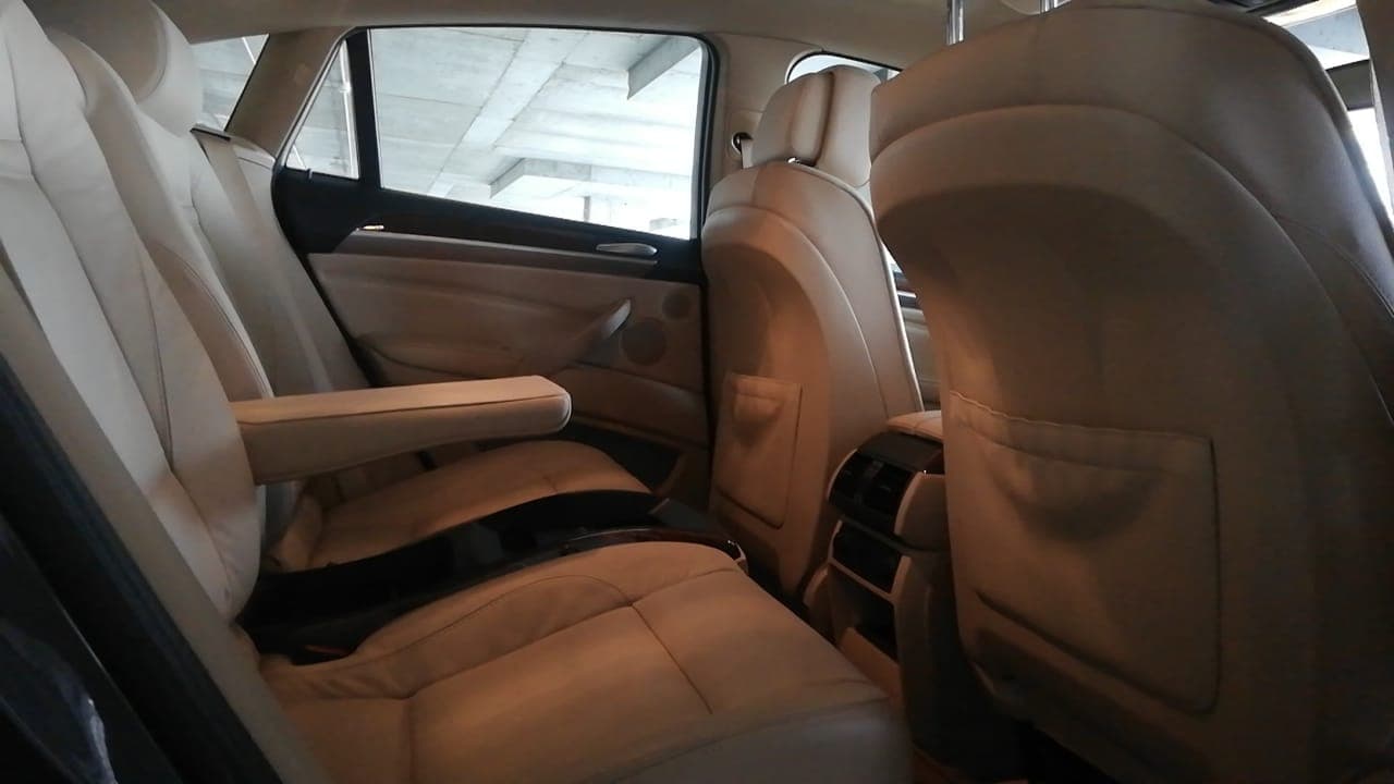 BMW X6 35i · Ano 2011 — image 10